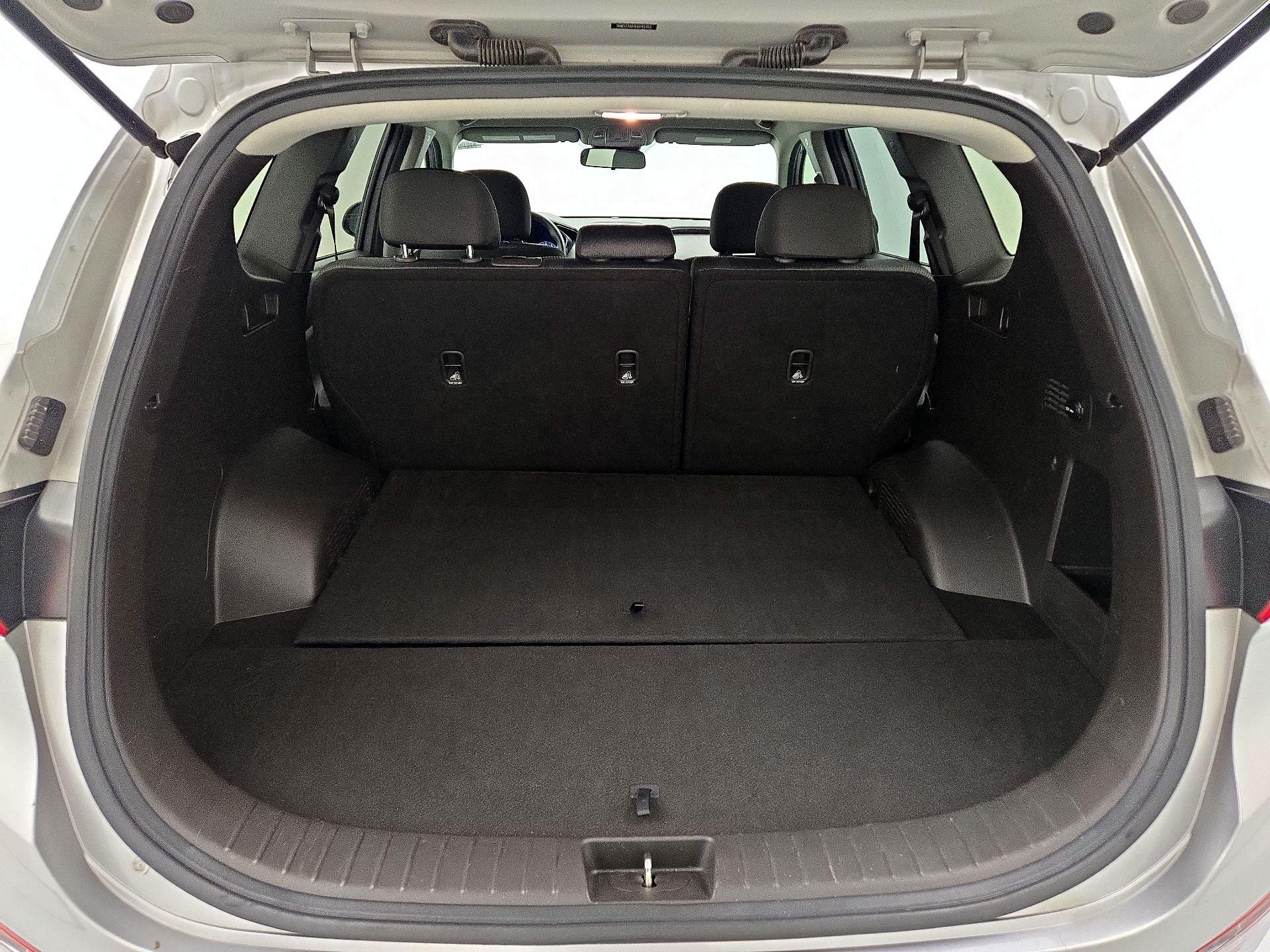 Thumbnail: 2020 Hyundai Santa Fe - 20