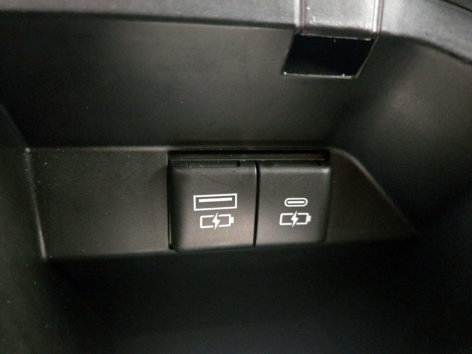 Thumbnail: 2024 Toyota Camry - 18