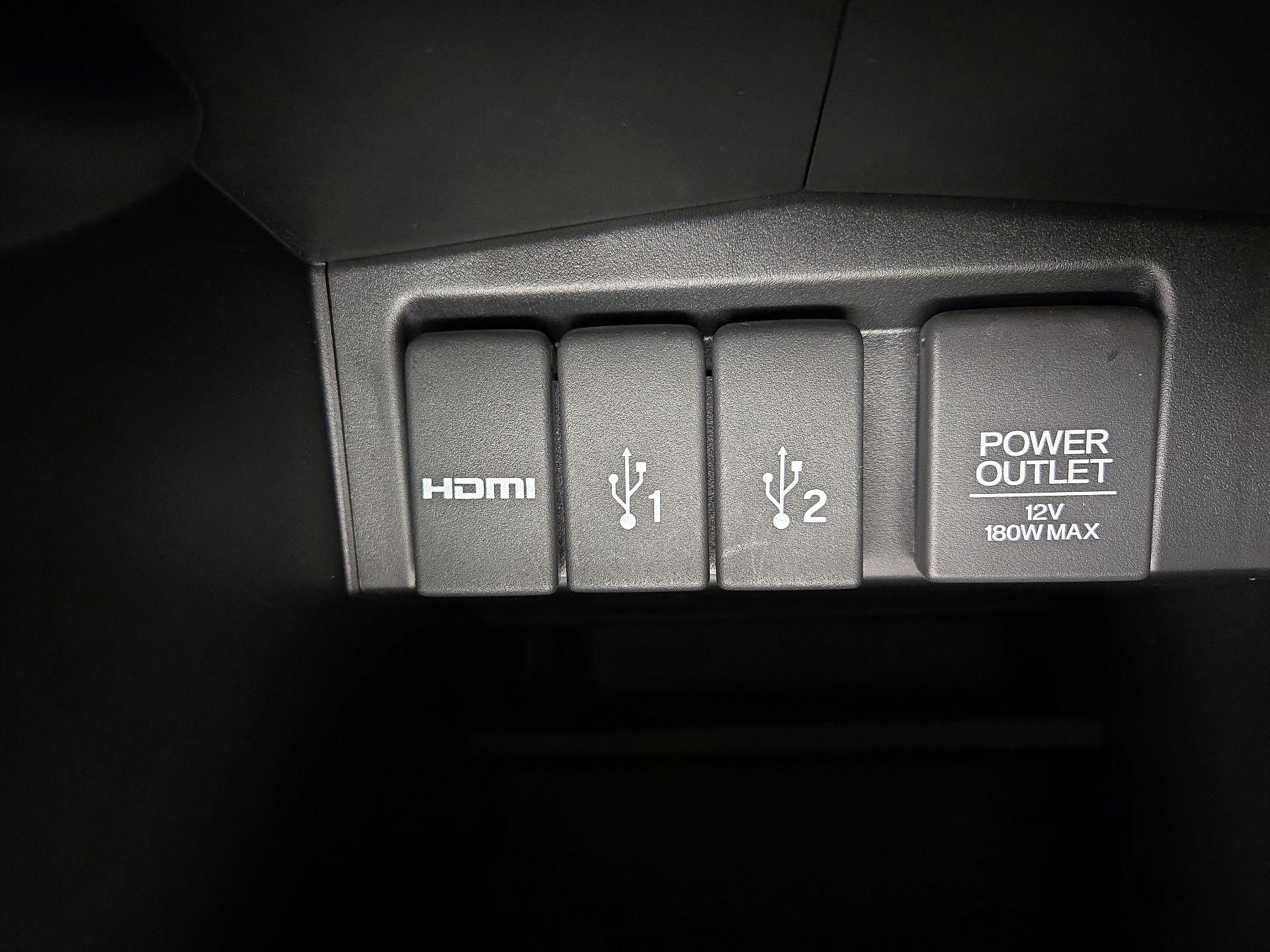 Thumbnail: 2015 Honda CR-V - 18