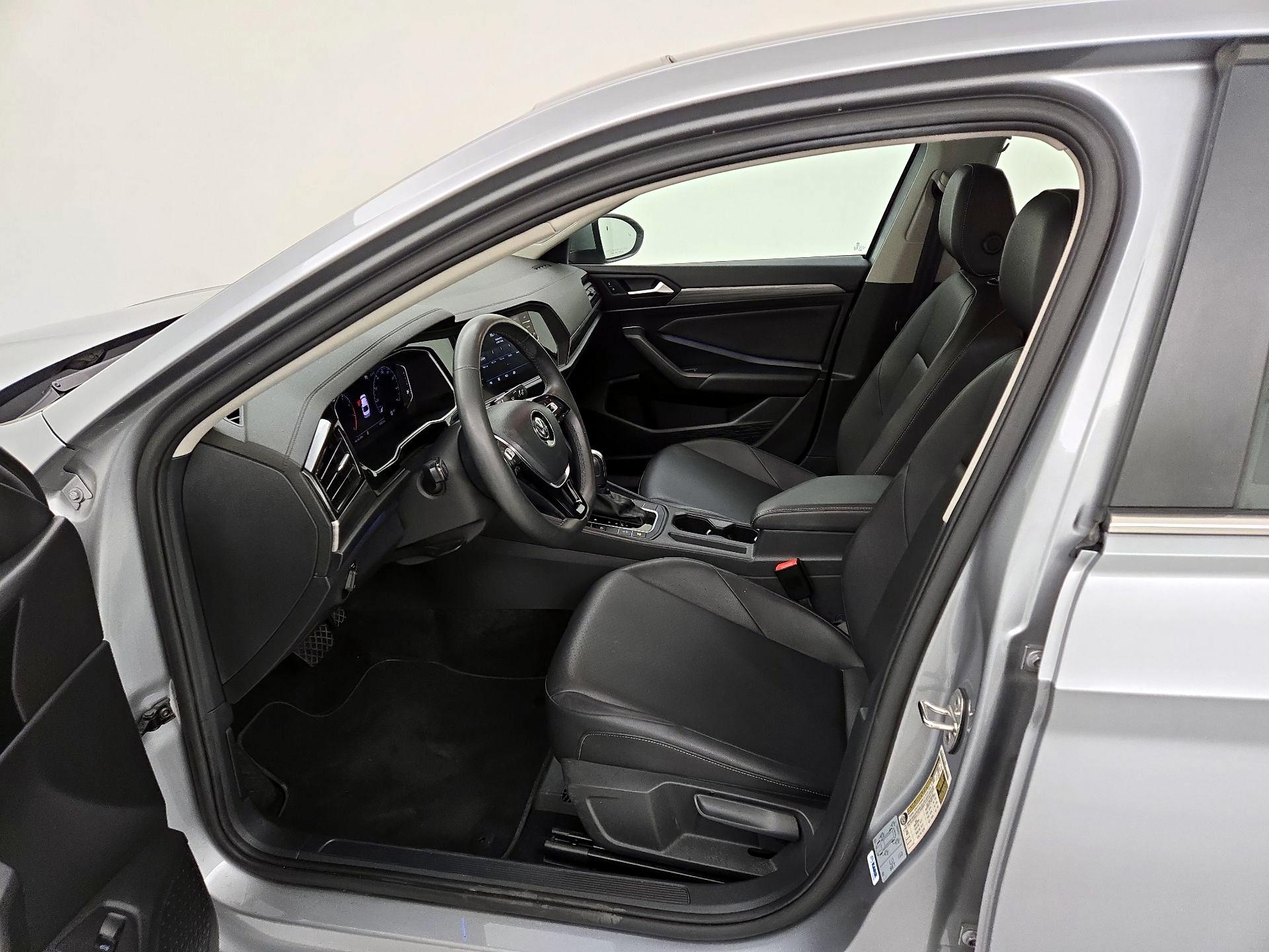 Thumbnail: 2020 Volkswagen Jetta - 11