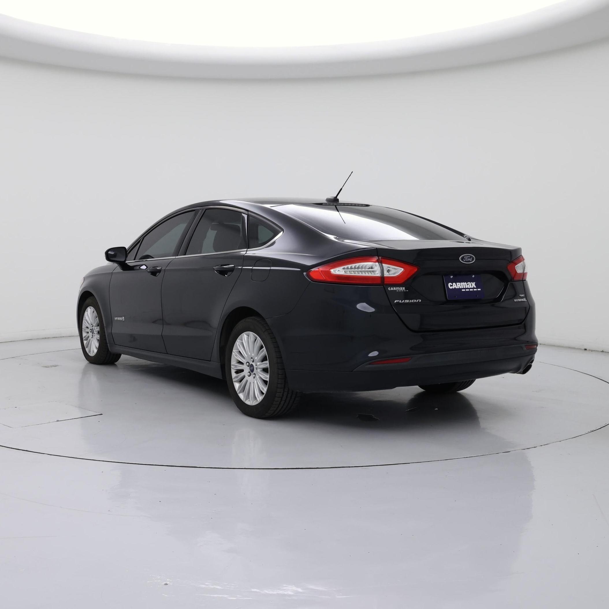 Thumbnail: 2014 Ford Fusion - 2