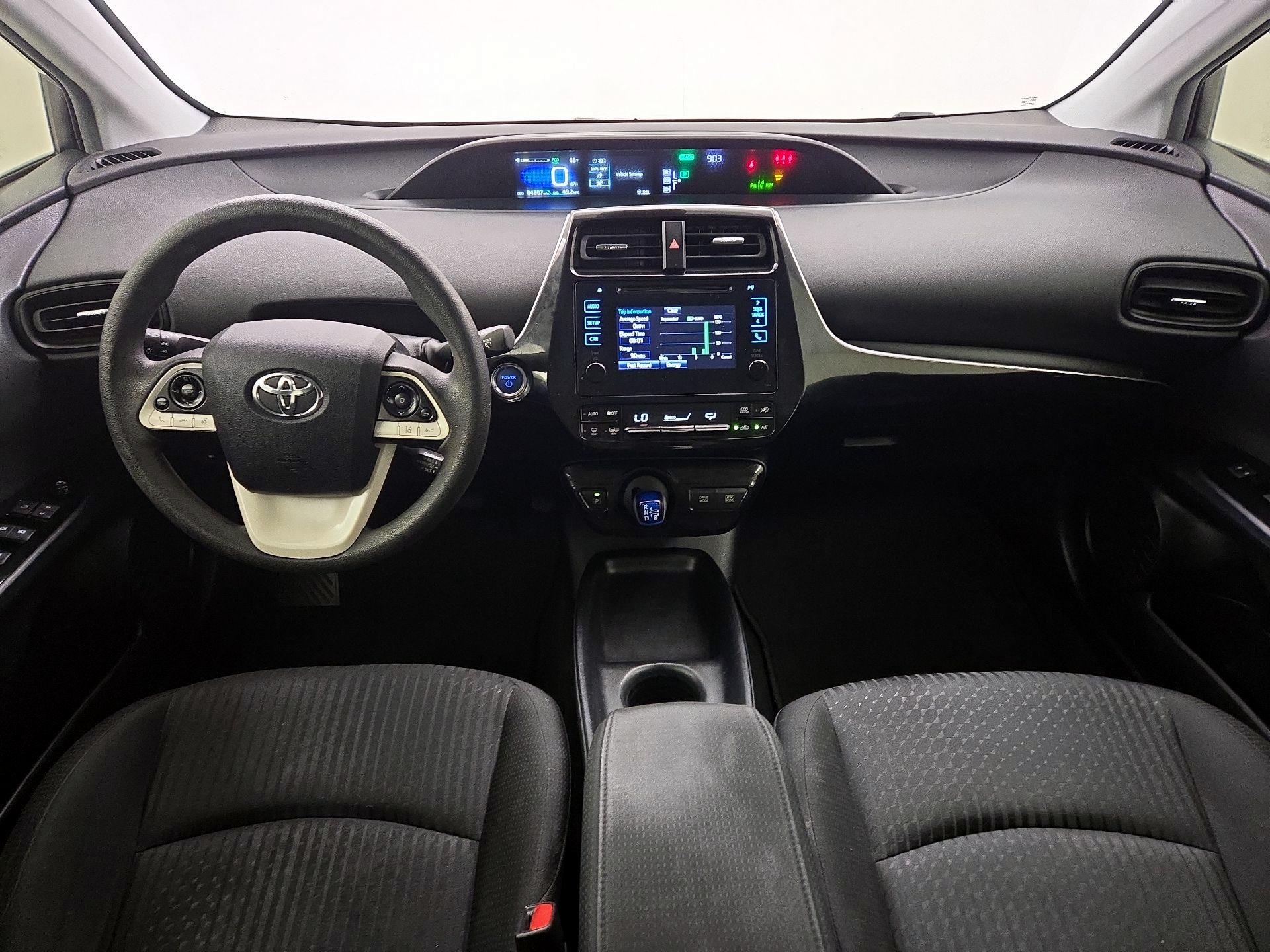 Thumbnail: 2018 Toyota Prius - 9