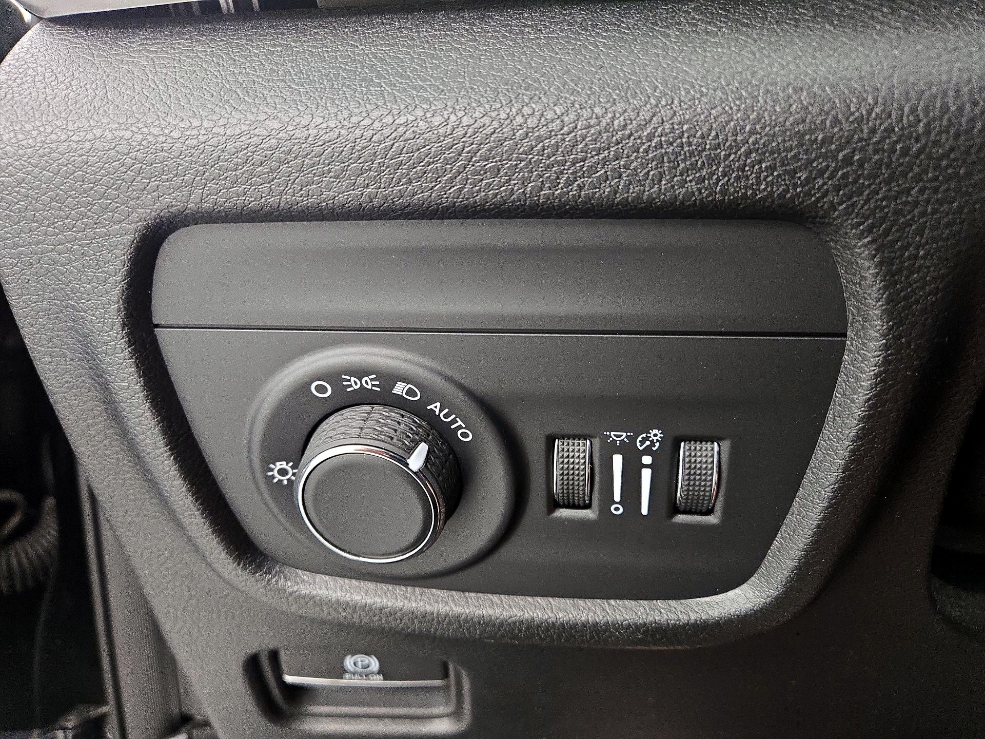 Thumbnail: 2022 Jeep Grand Cherokee L - 13