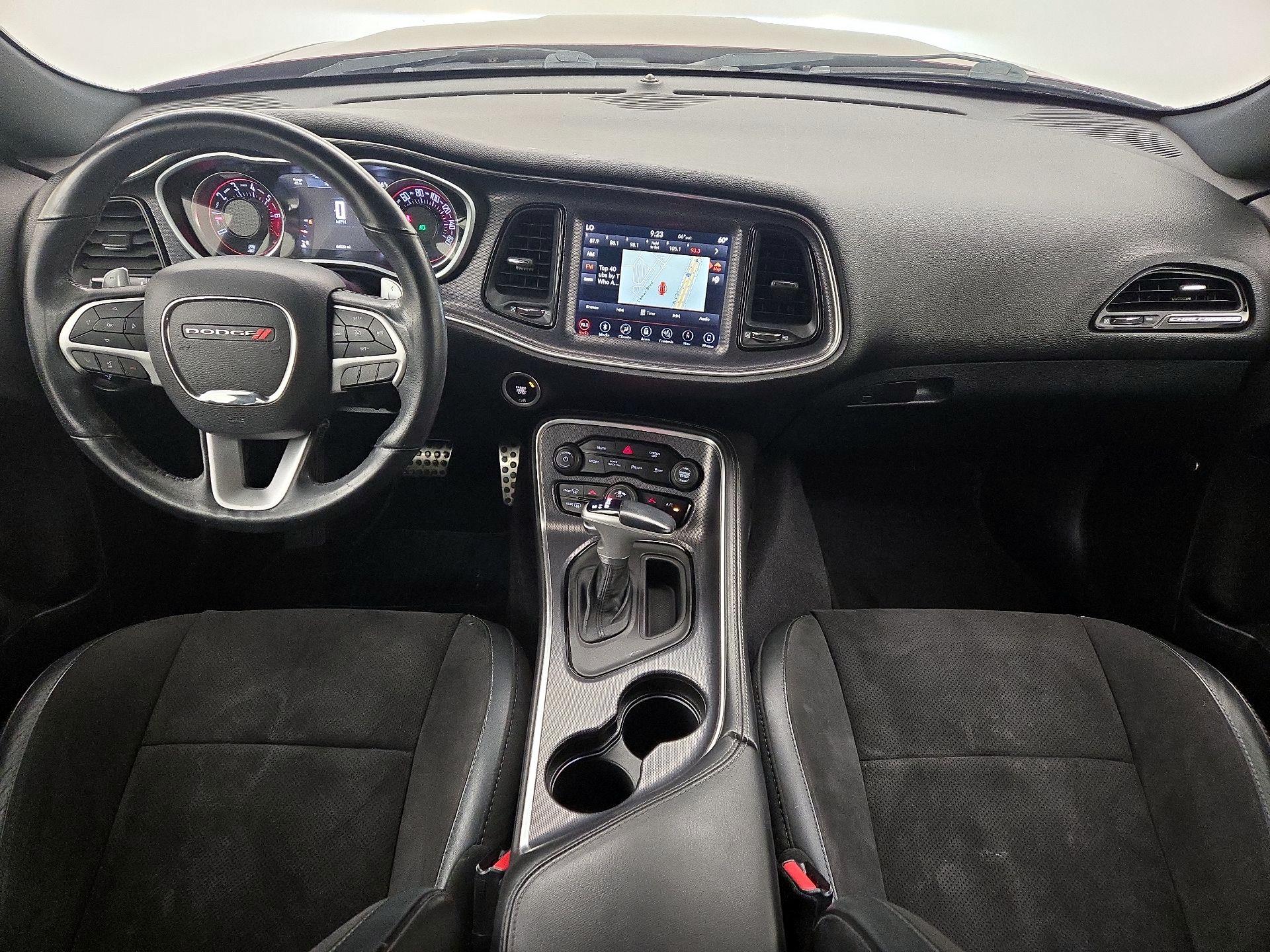 Thumbnail: 2018 Dodge Challenger - 9