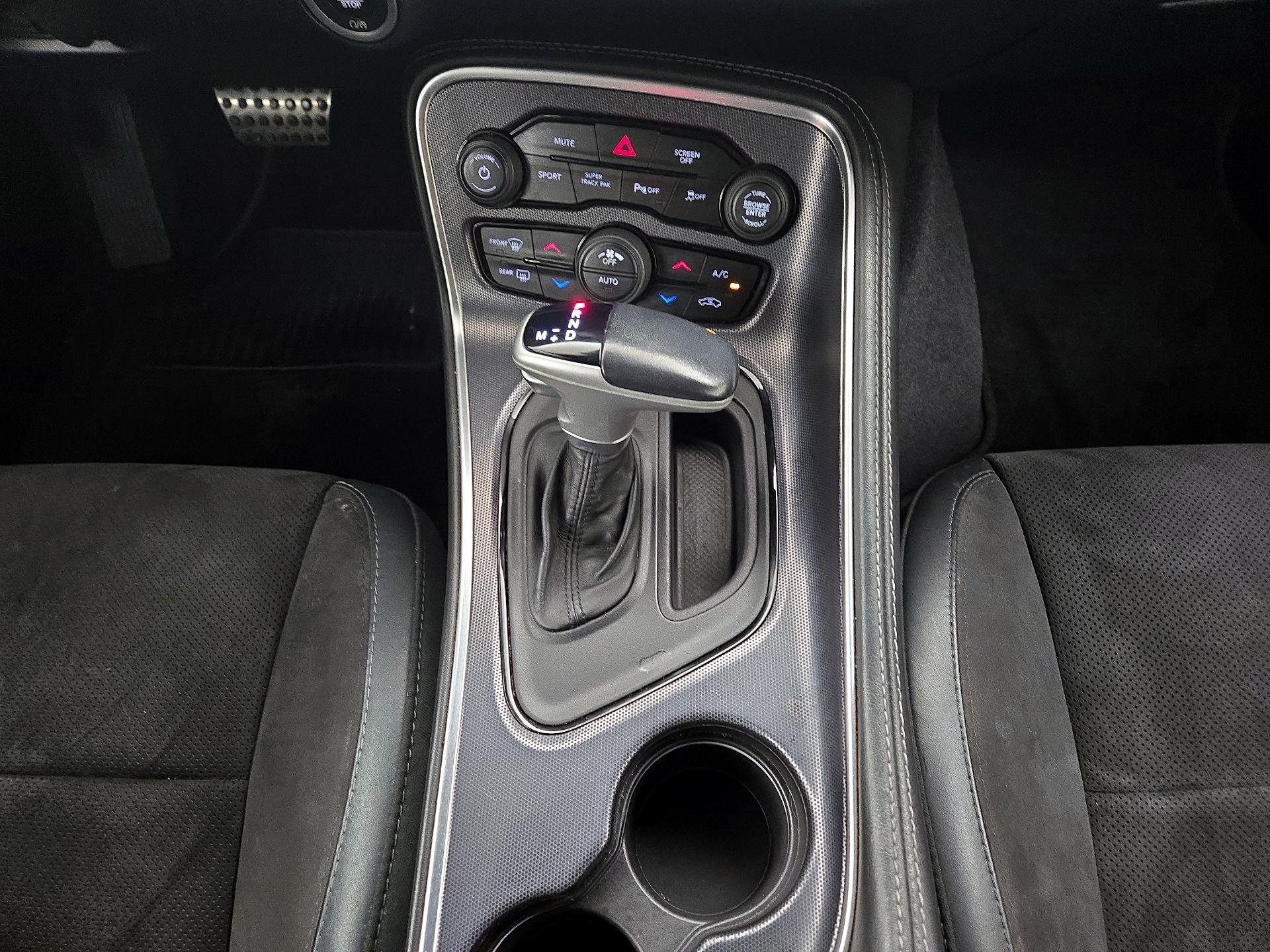 Thumbnail: 2018 Dodge Challenger - 18