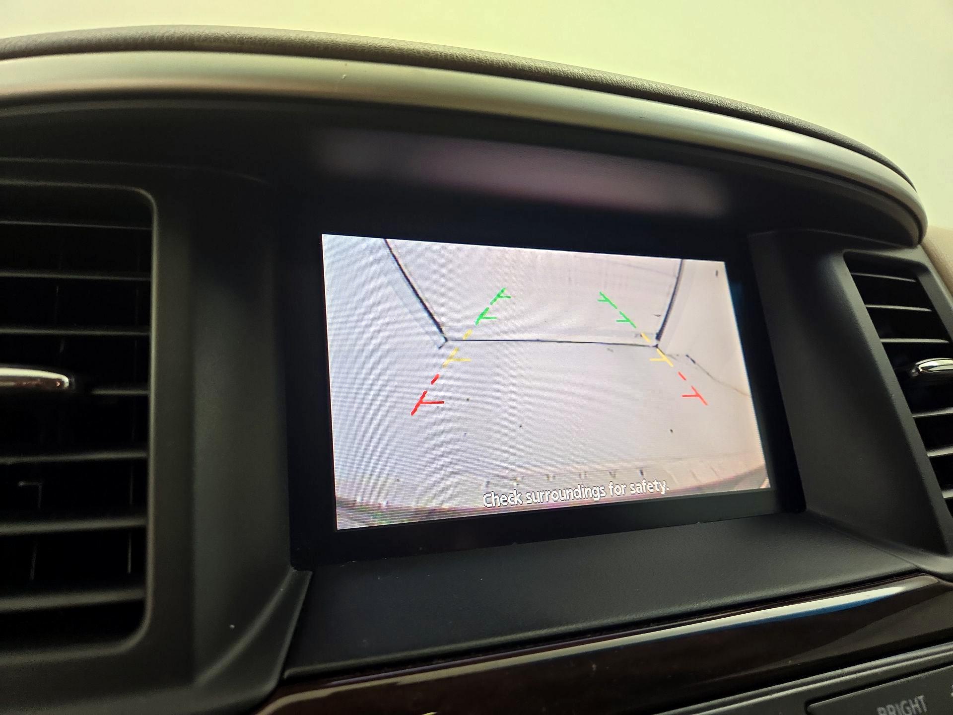 Thumbnail: 2014 Nissan Pathfinder - 14