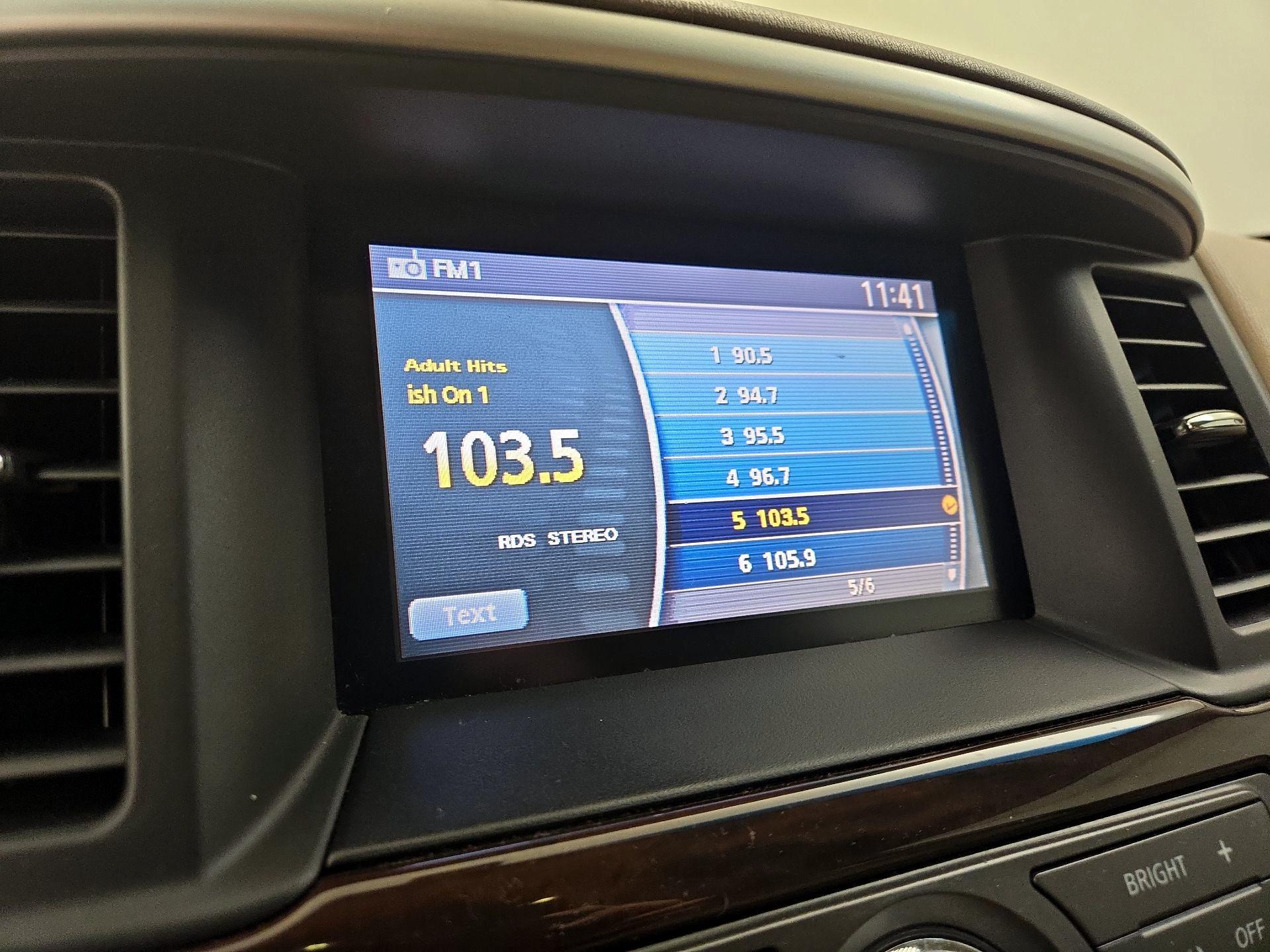 Thumbnail: 2014 Nissan Pathfinder - 15