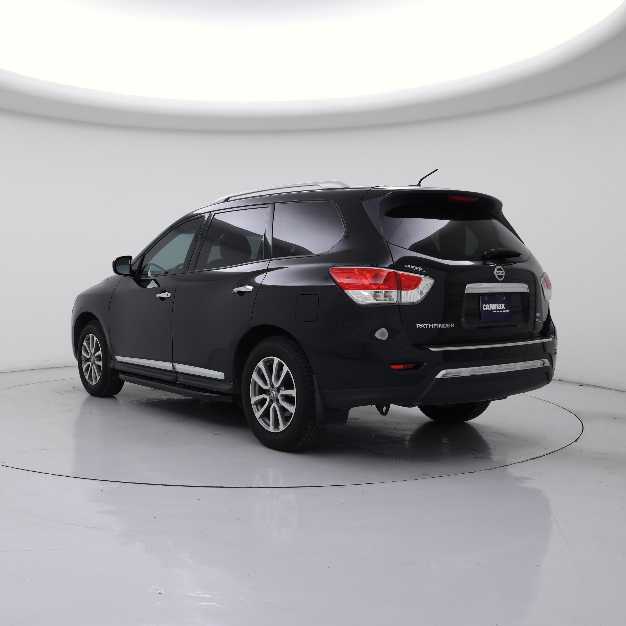 Thumbnail: 2014 Nissan Pathfinder - 2