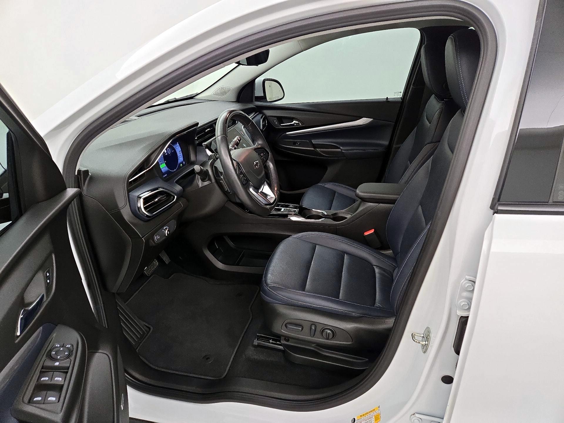 Thumbnail: 2022 Chevrolet Bolt EUV - 11