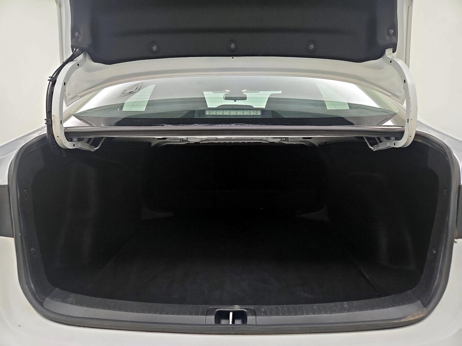 Thumbnail: 2022 Toyota Corolla - 20