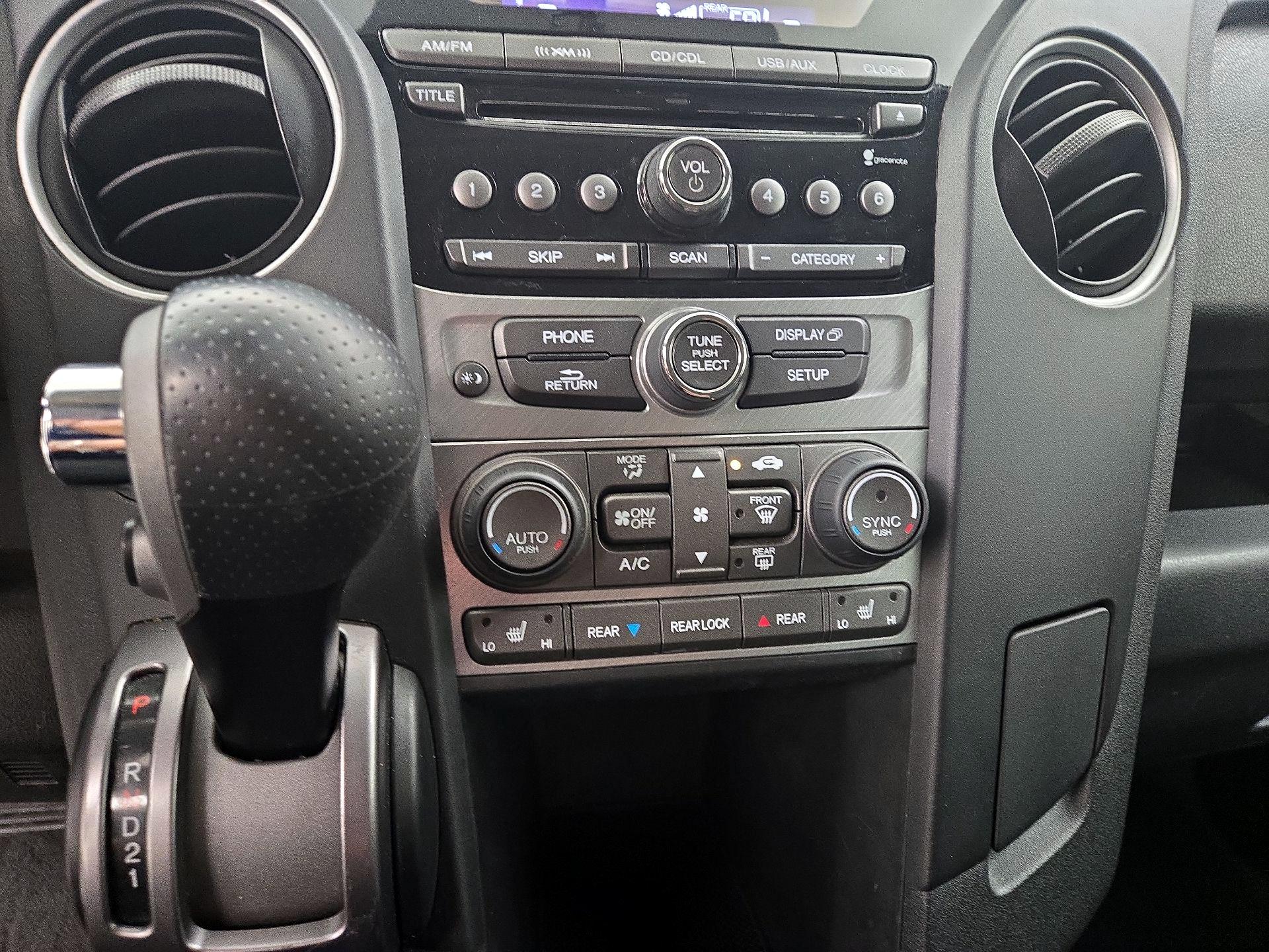 Thumbnail: 2014 Honda Pilot - 16