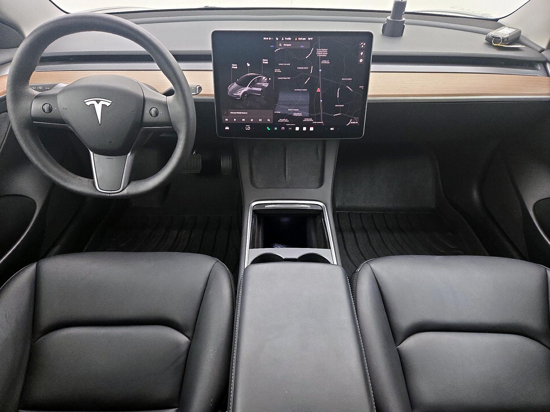 Thumbnail: 2023 Tesla Model 3 - 9