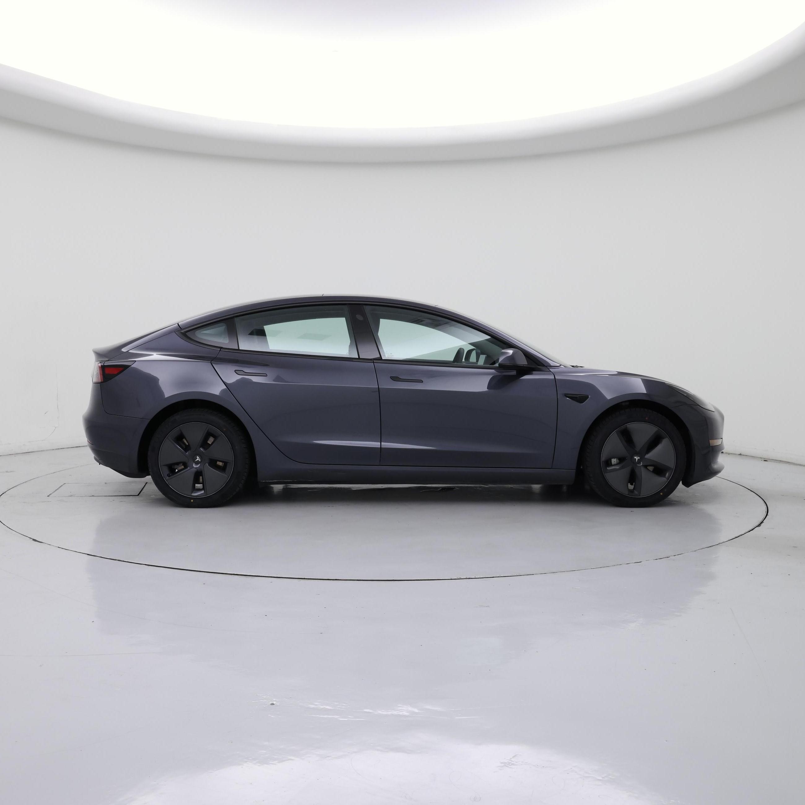 Thumbnail: 2023 Tesla Model 3 - 7