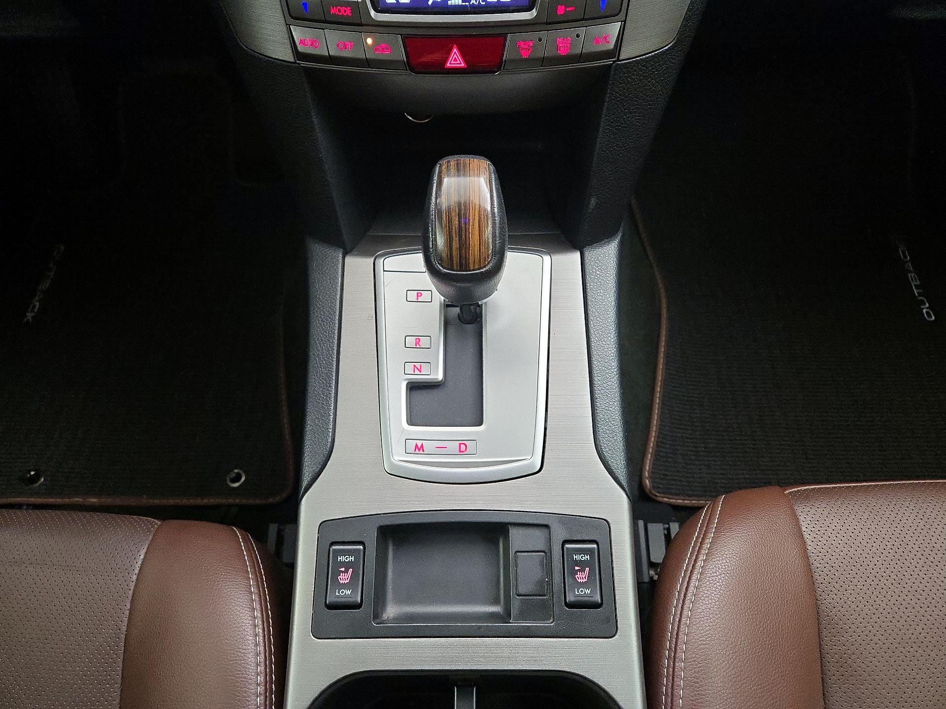 Thumbnail: 2014 Subaru Outback - 18