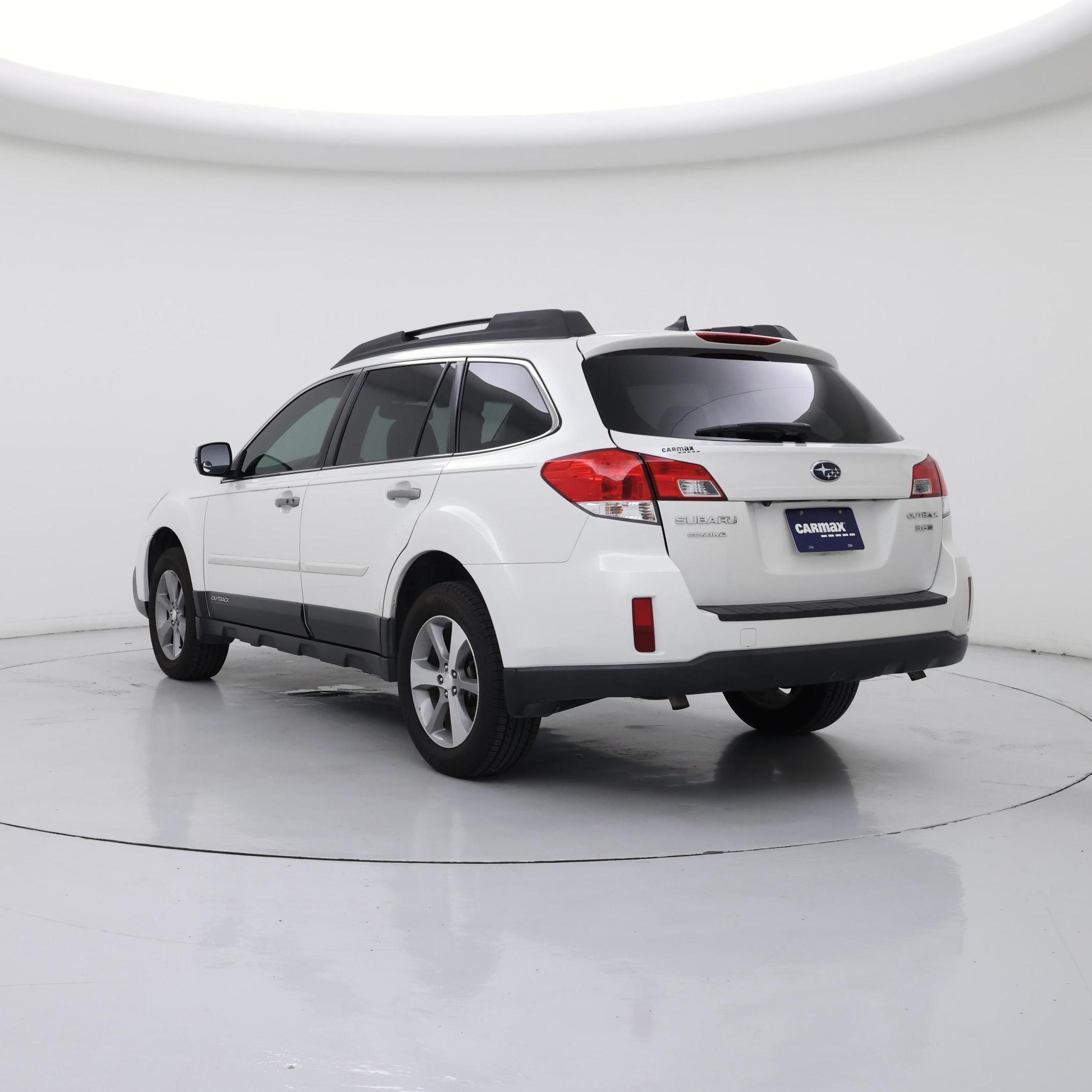 Thumbnail: 2014 Subaru Outback - 2