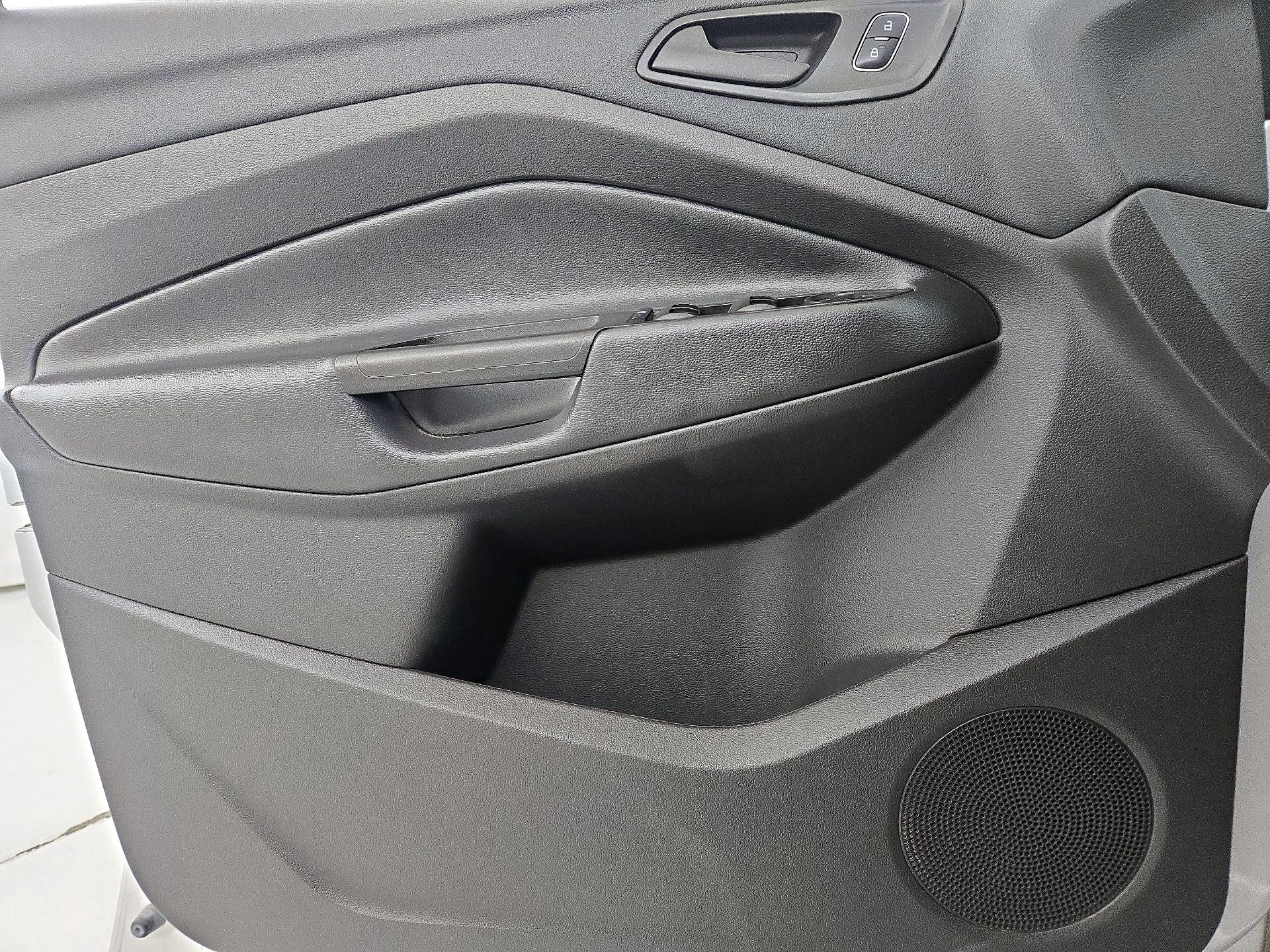 Thumbnail: 2017 Ford Escape - 12