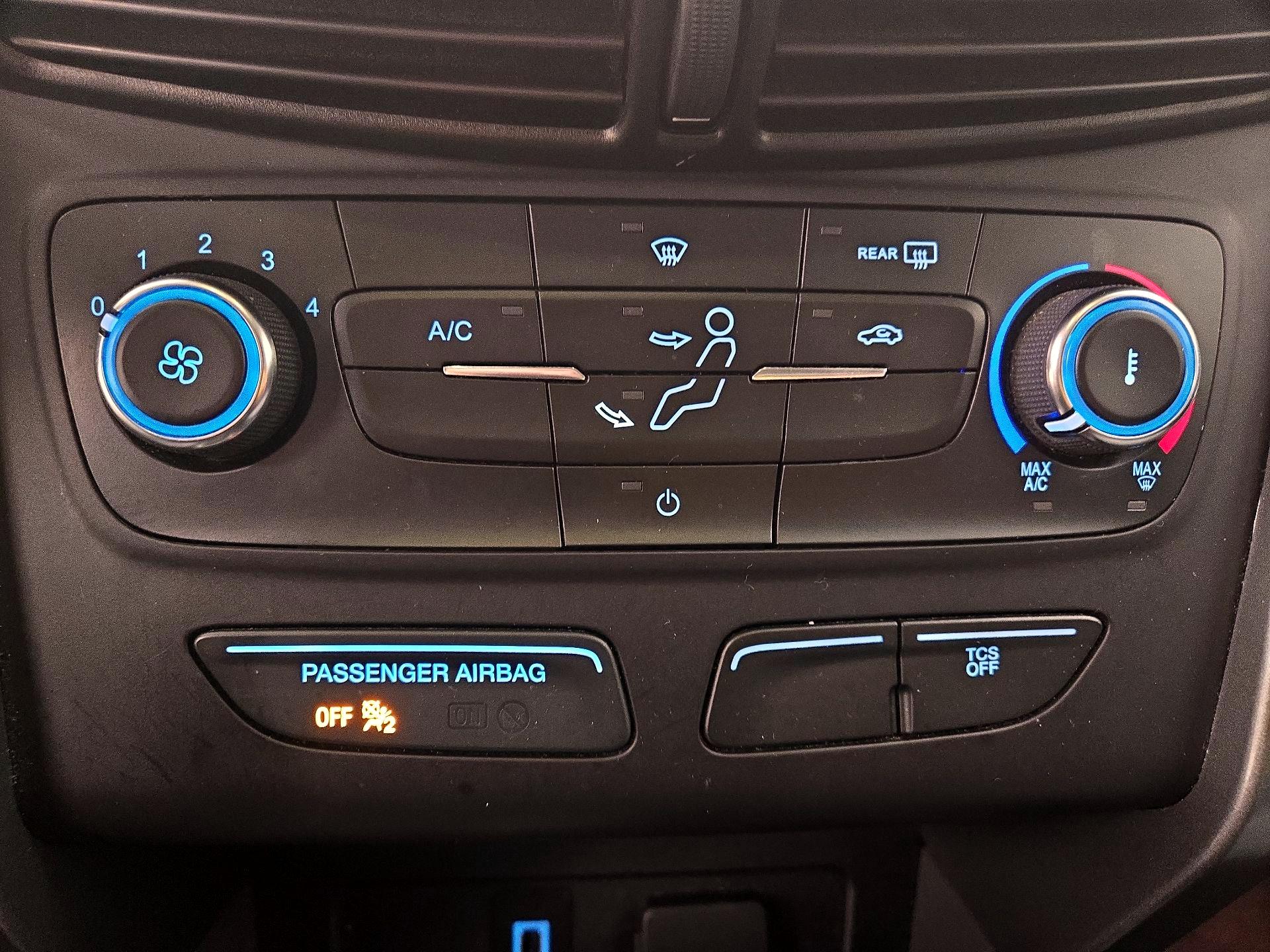 Thumbnail: 2017 Ford Escape - 16