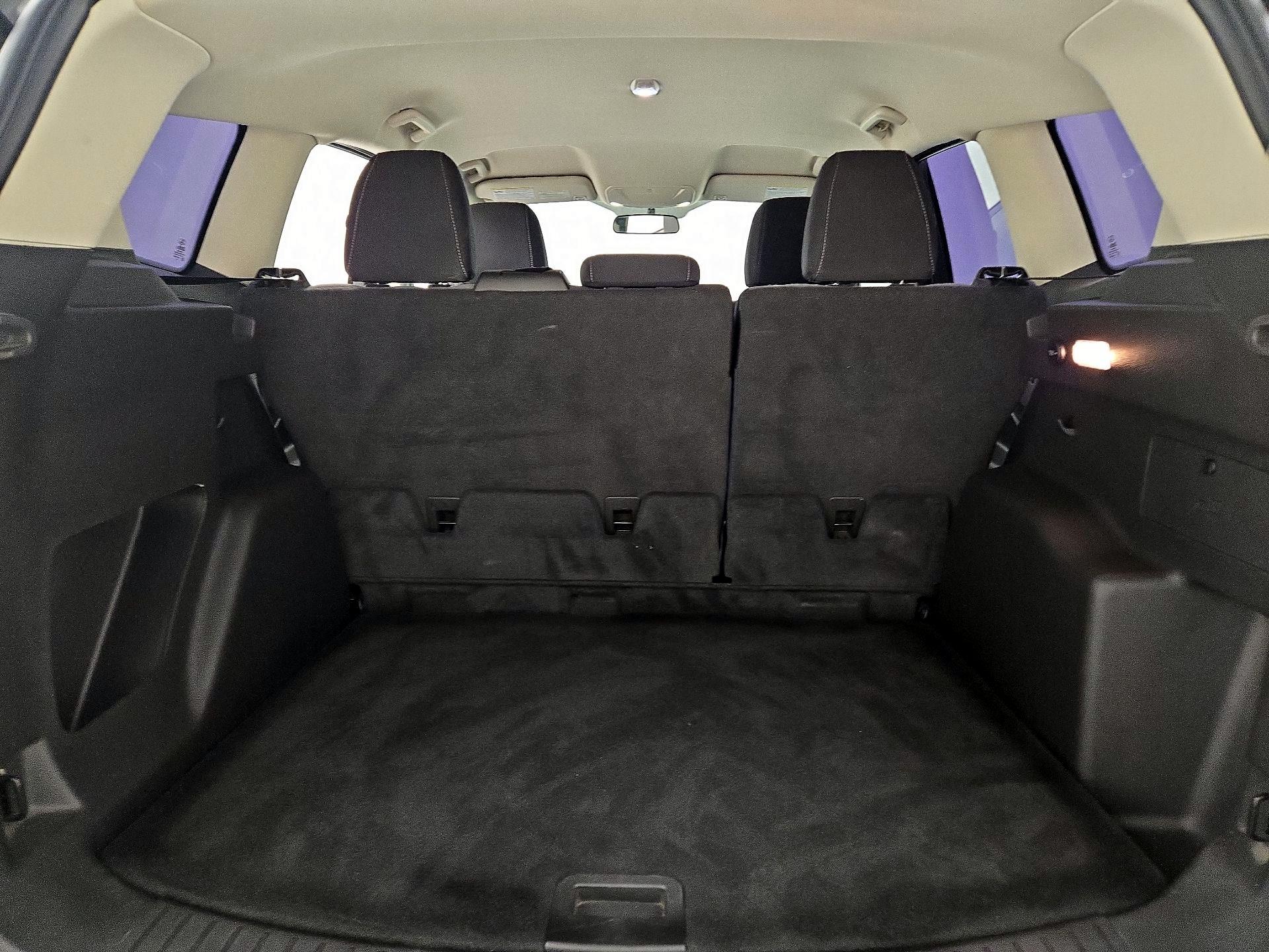 Thumbnail: 2017 Ford Escape - 20