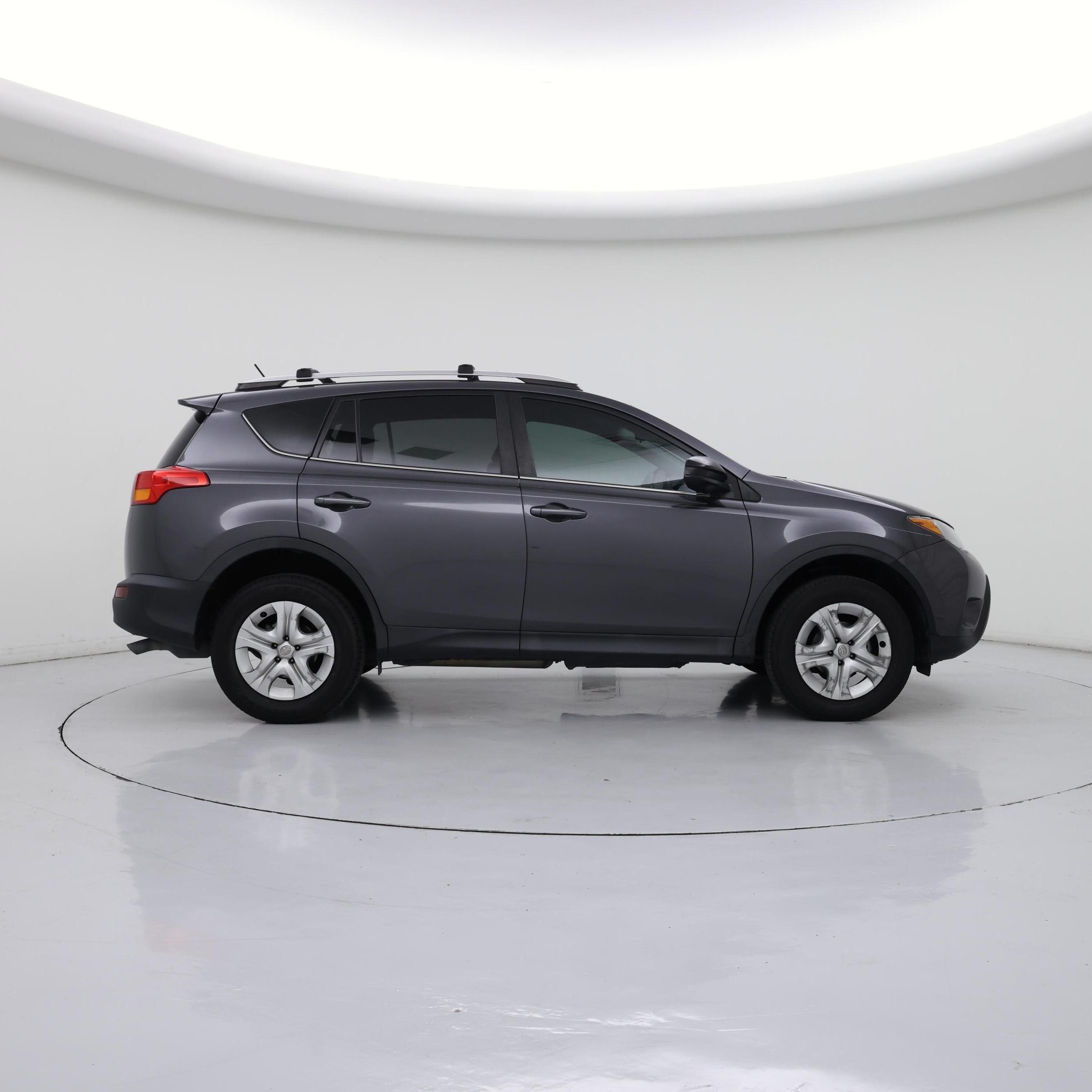 Thumbnail: 2015 Toyota RAV4 - 7