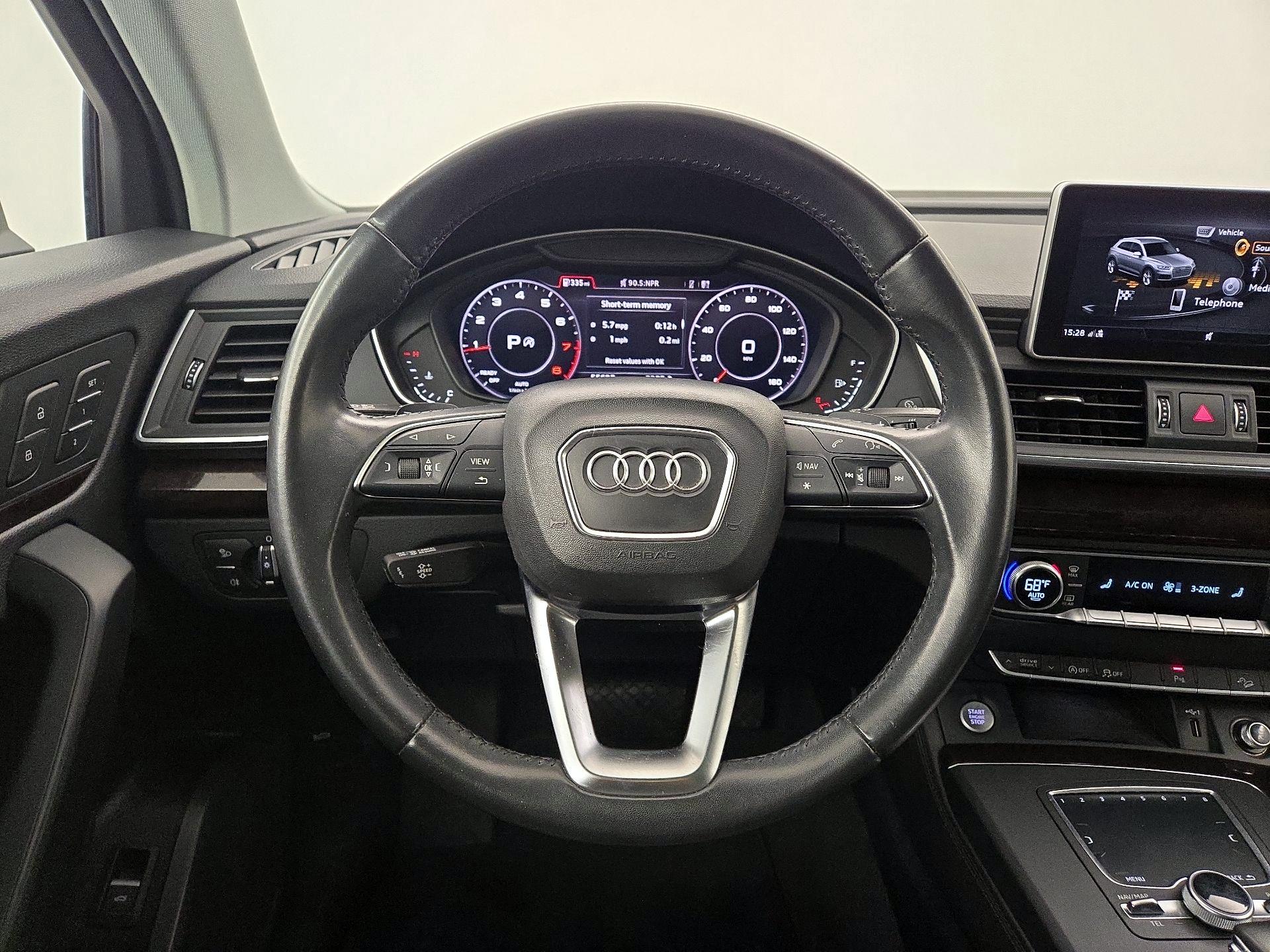 Thumbnail: 2019 Audi Q5 - 10
