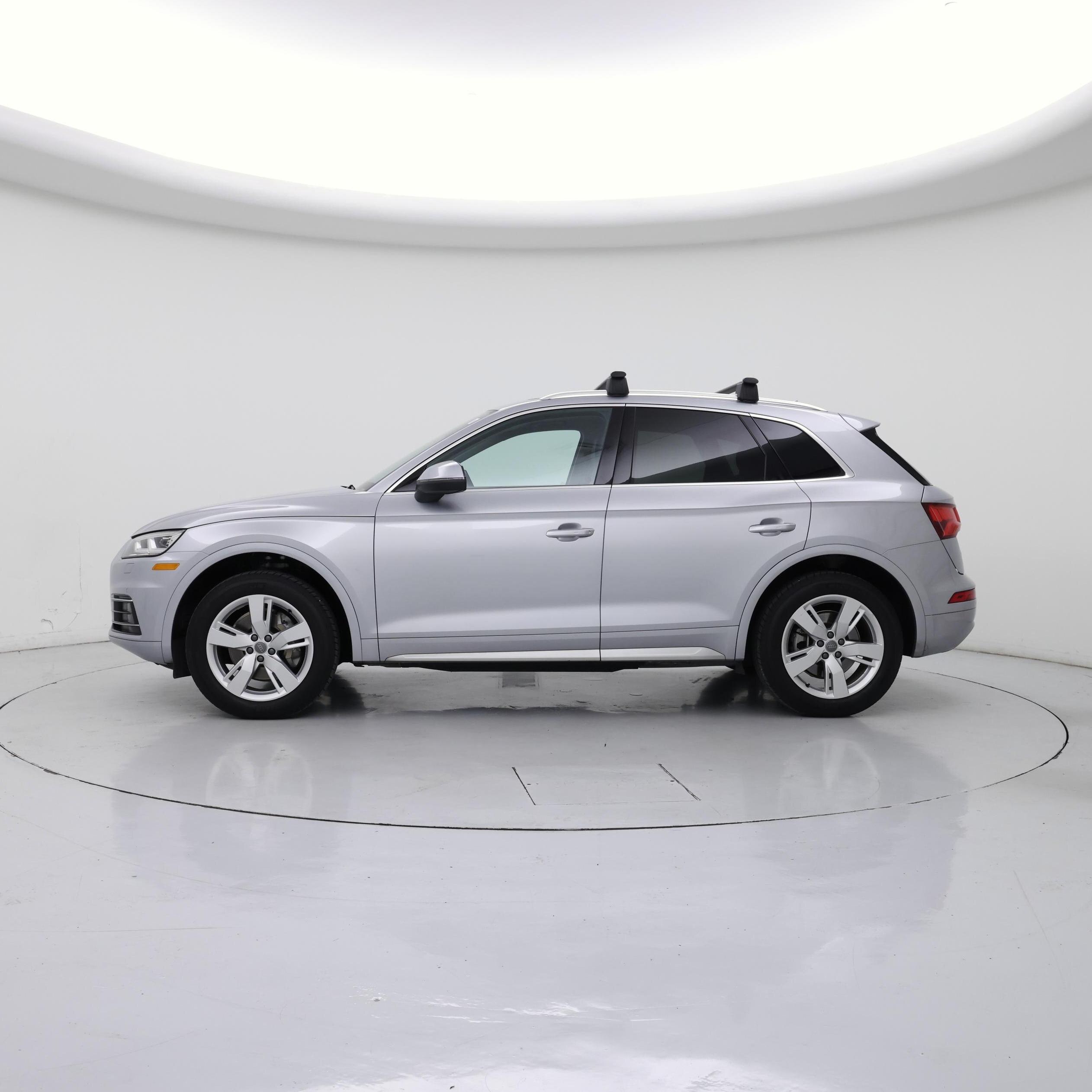 Thumbnail: 2019 Audi Q5 - 3