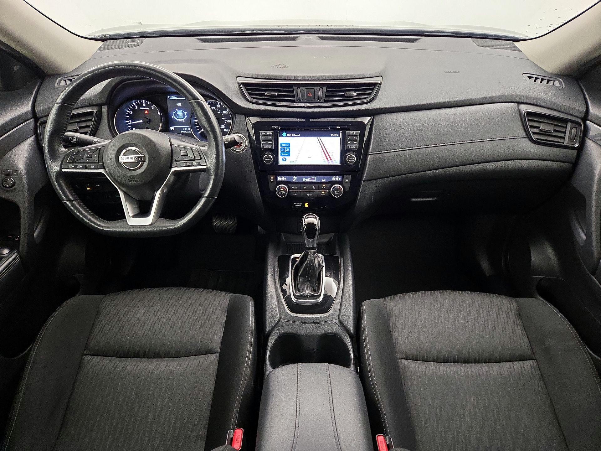 Thumbnail: 2017 Nissan Rogue - 9