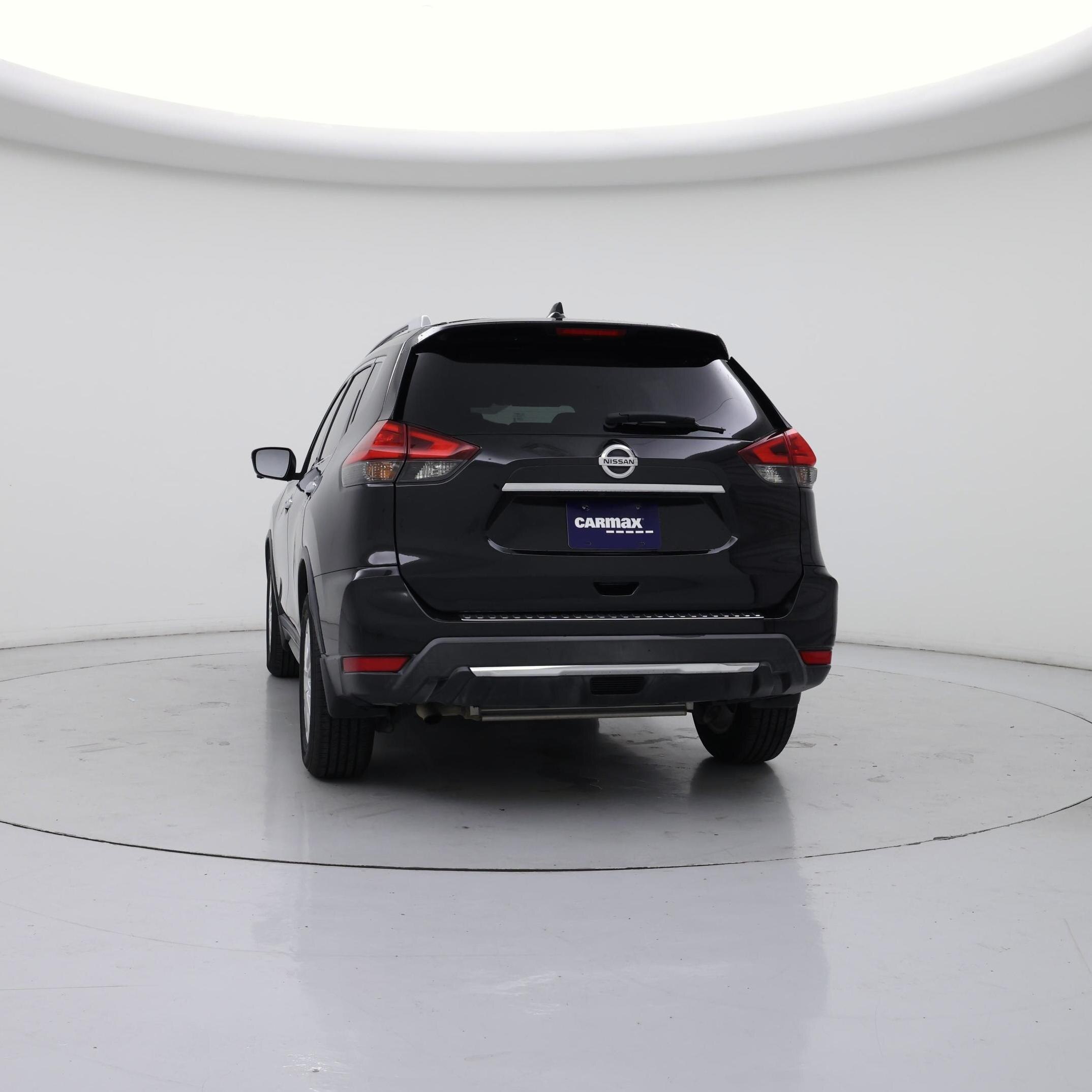 Thumbnail: 2017 Nissan Rogue - 6