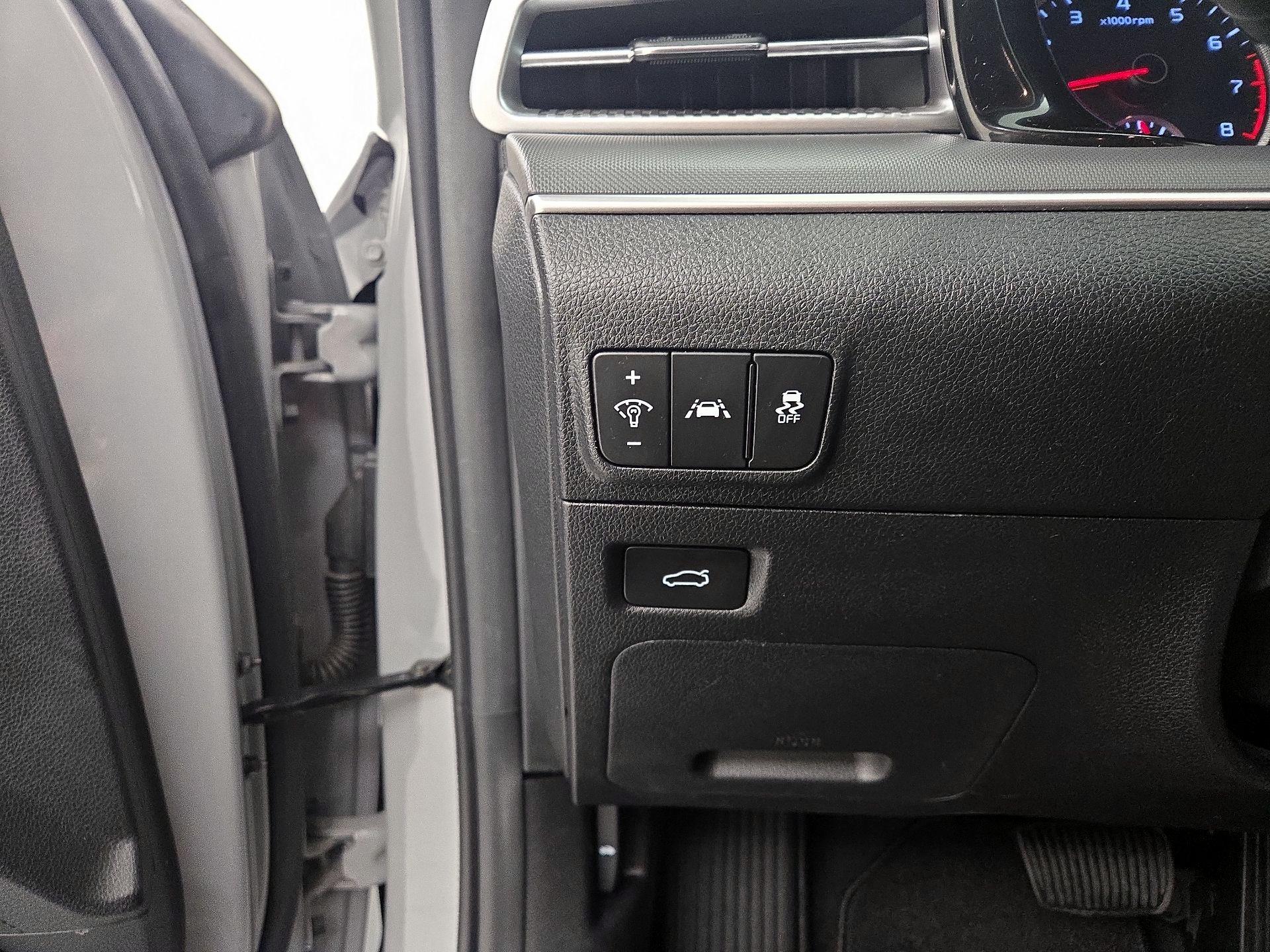 Thumbnail: 2024 Kia K5 - 13