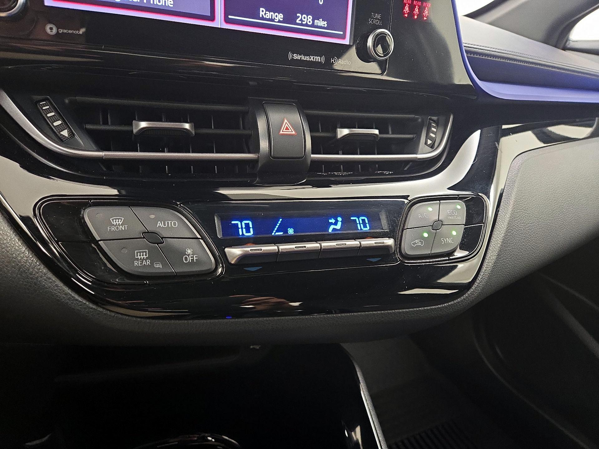 Thumbnail: 2021 Toyota C-HR - 16