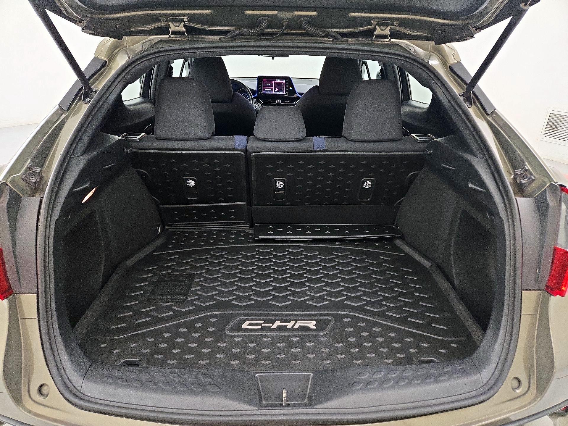 Thumbnail: 2021 Toyota C-HR - 20