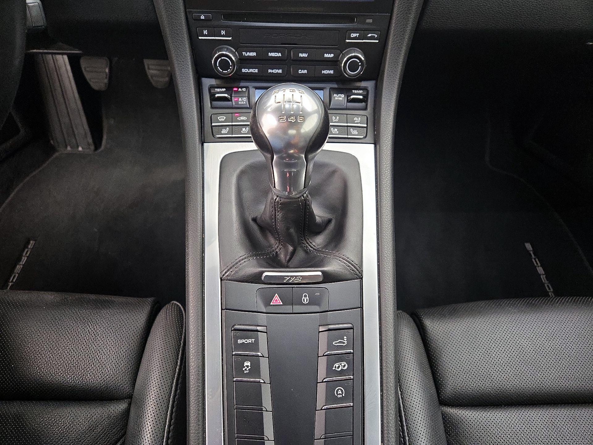 Thumbnail: 2018 Porsche 718 Cayman - 18