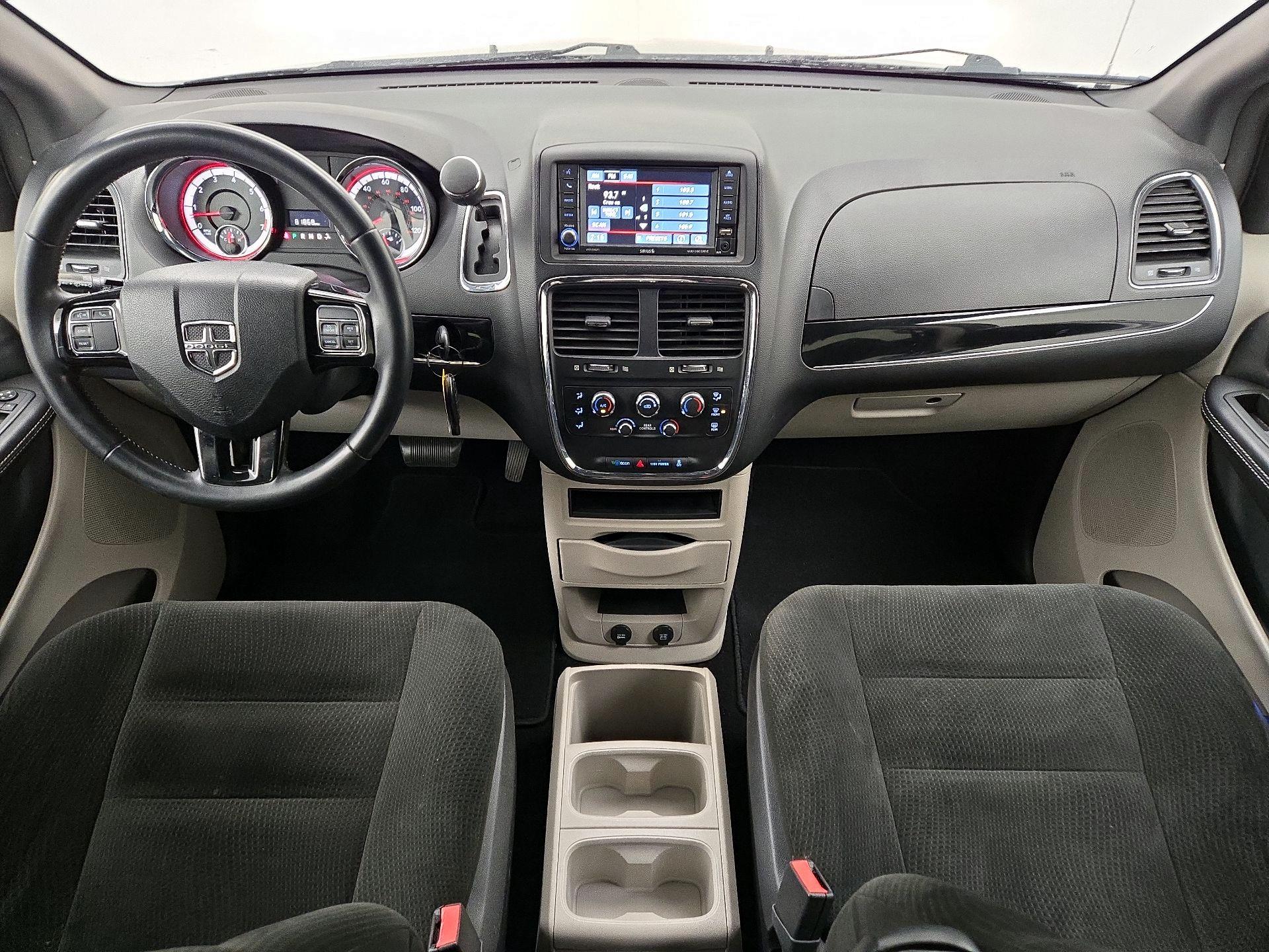 Thumbnail: 2015 Dodge Grand Caravan - 9