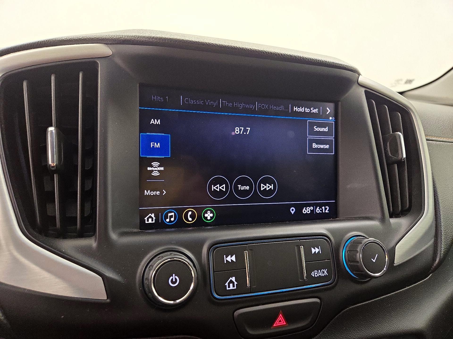 Thumbnail: 2020 GMC Terrain - 15