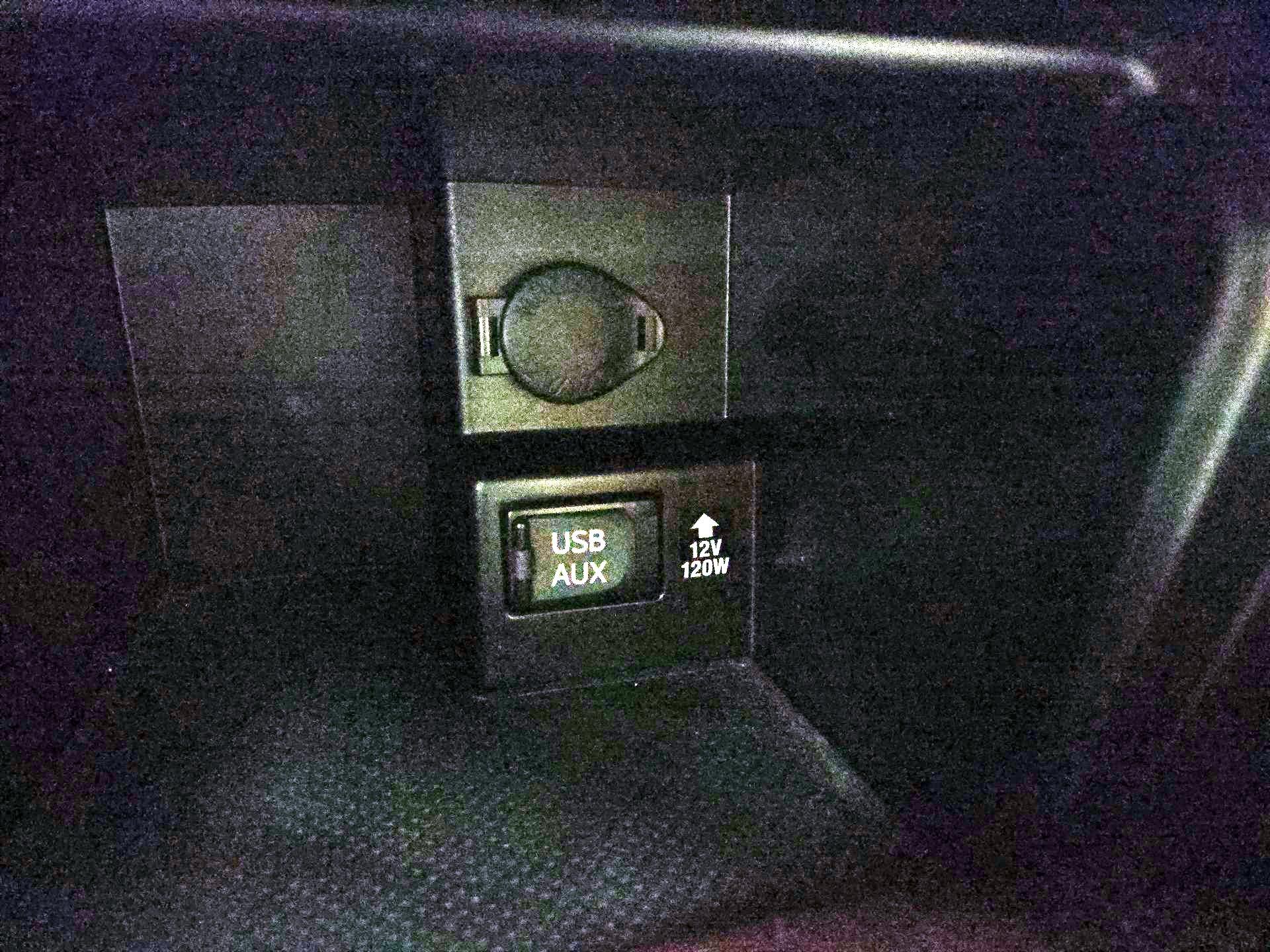 Thumbnail: 2014 Toyota Camry - 17