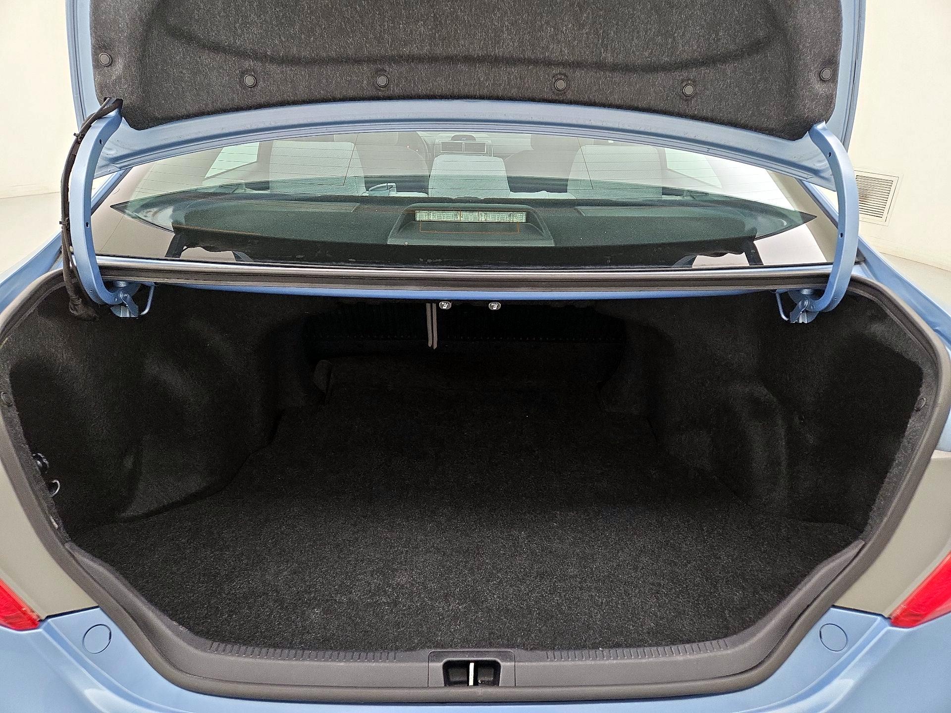 Thumbnail: 2014 Toyota Camry - 20