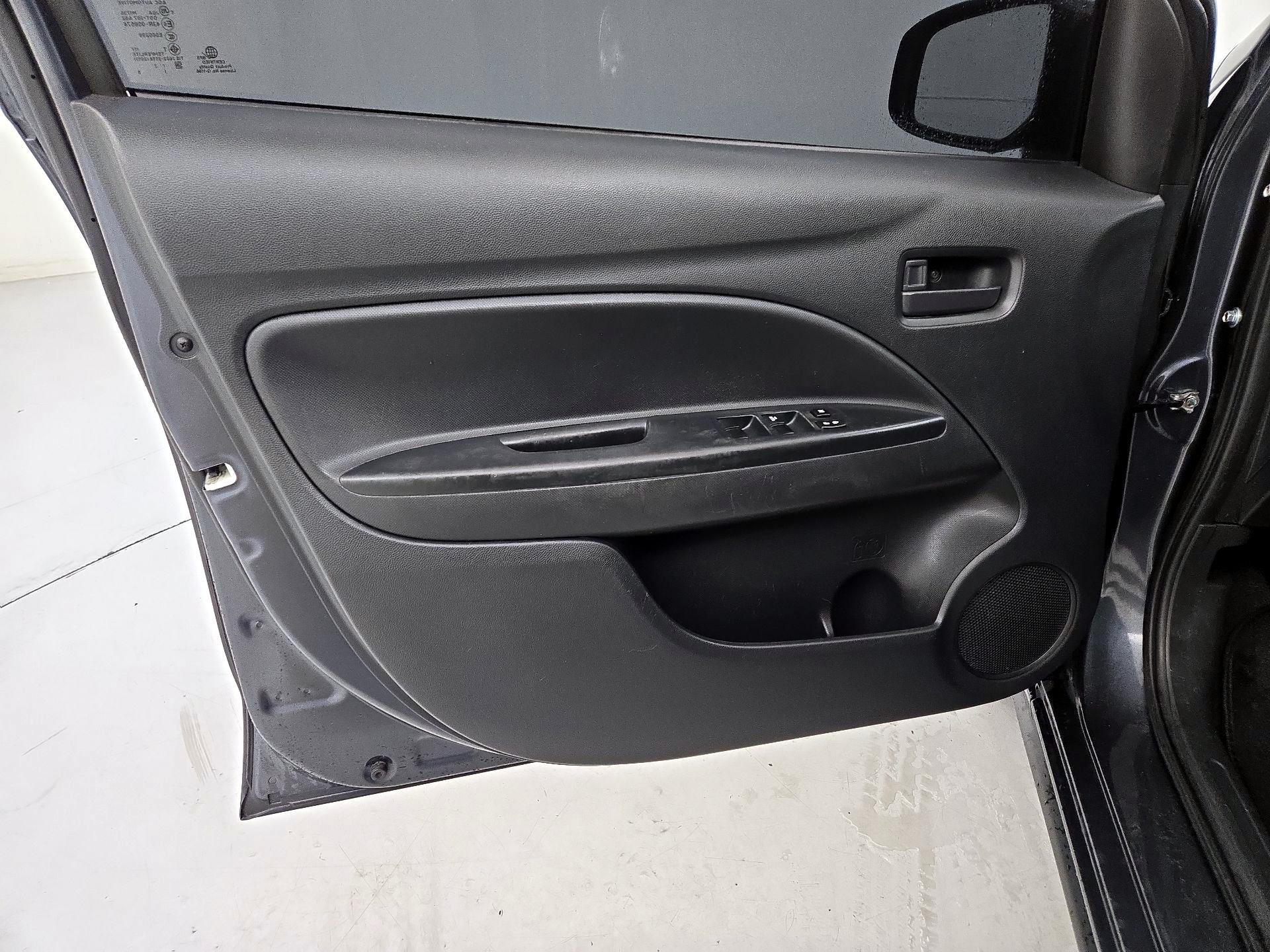 Thumbnail: 2024 Mitsubishi Mirage - 12