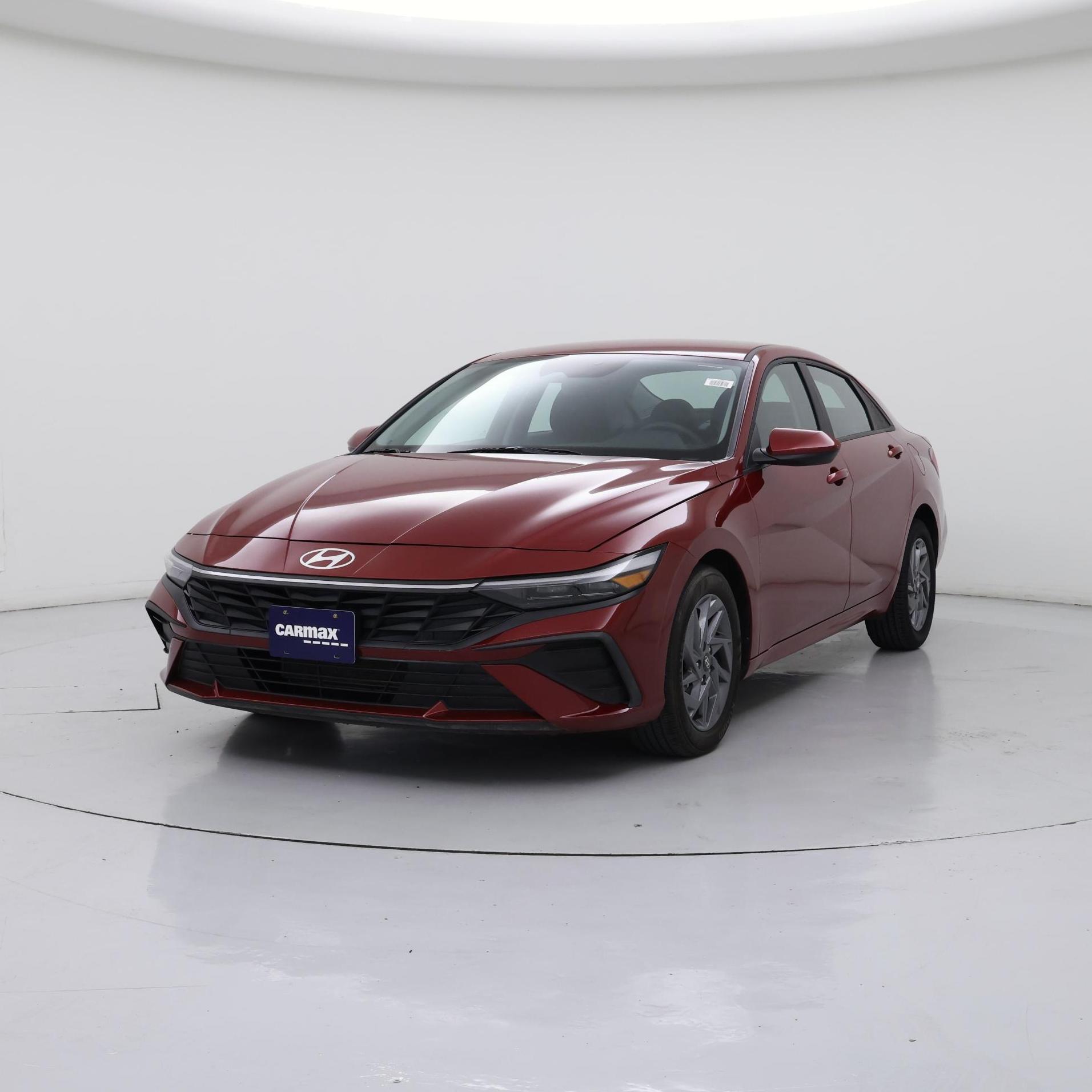 Thumbnail: 2024 Hyundai Elantra - 4