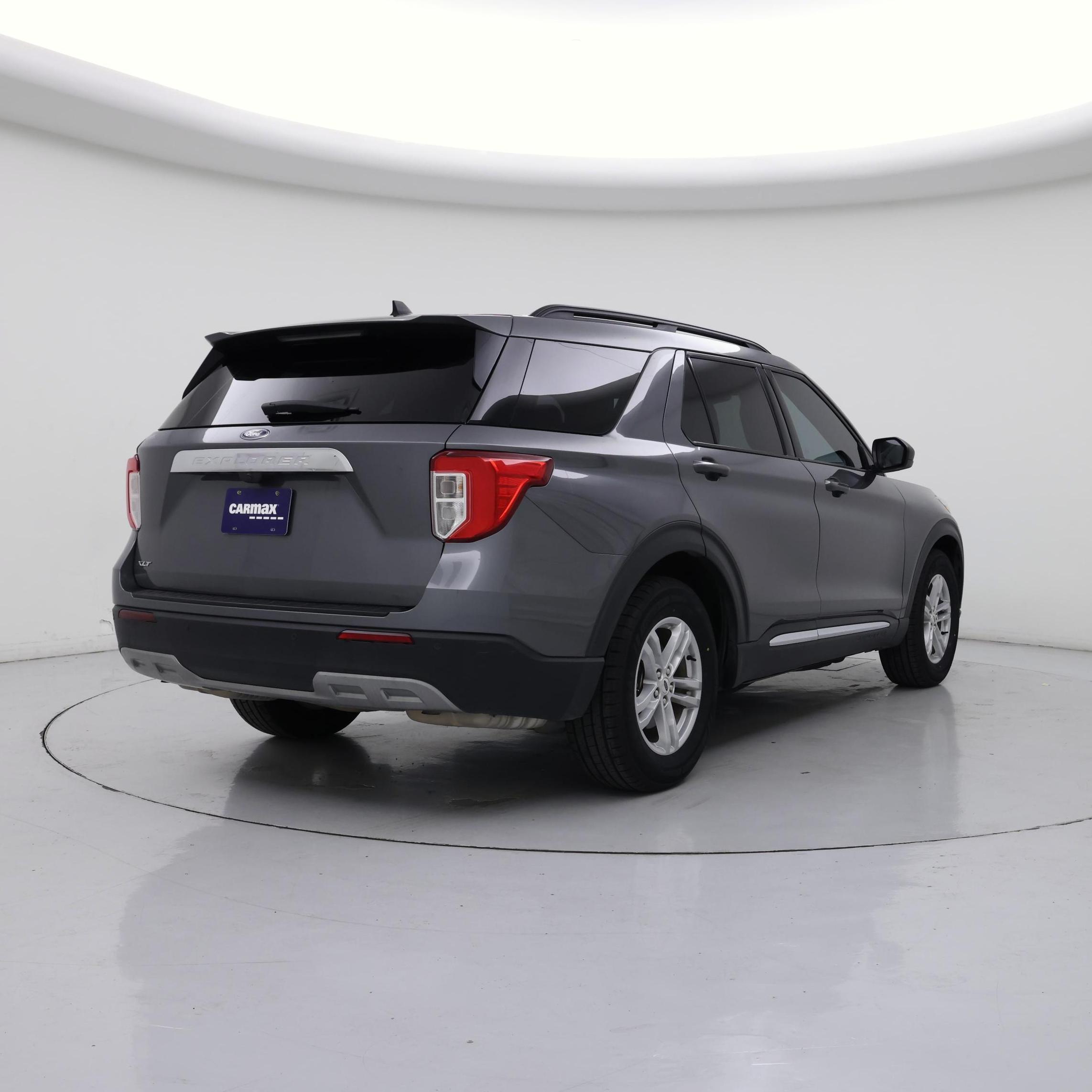 Thumbnail: 2023 Ford Explorer - 8