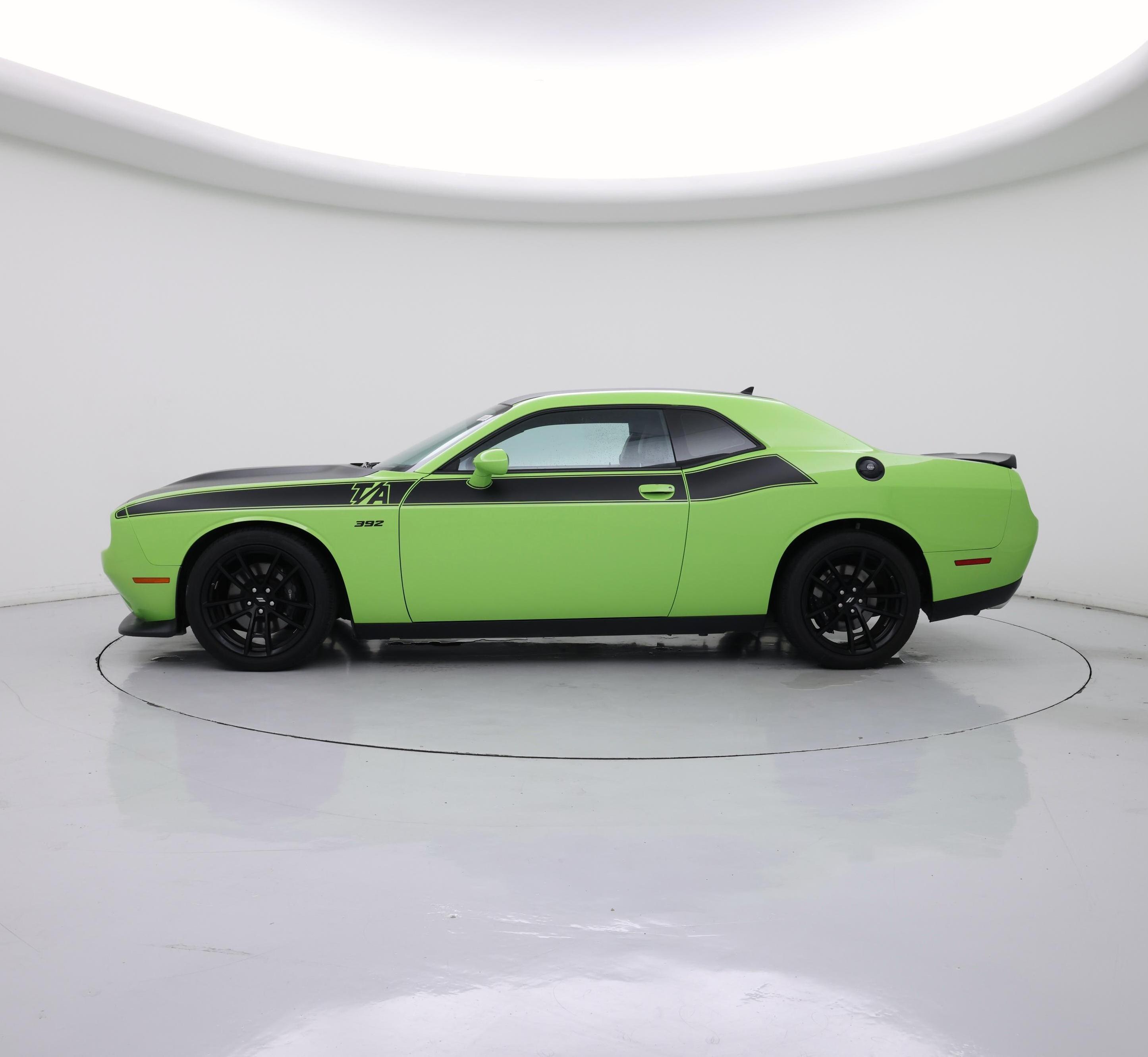 Thumbnail: 2023 Dodge Challenger - 3