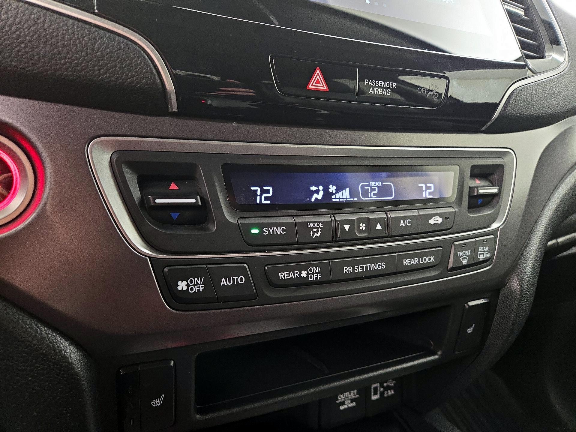 Thumbnail: 2021 Honda Pilot - 16