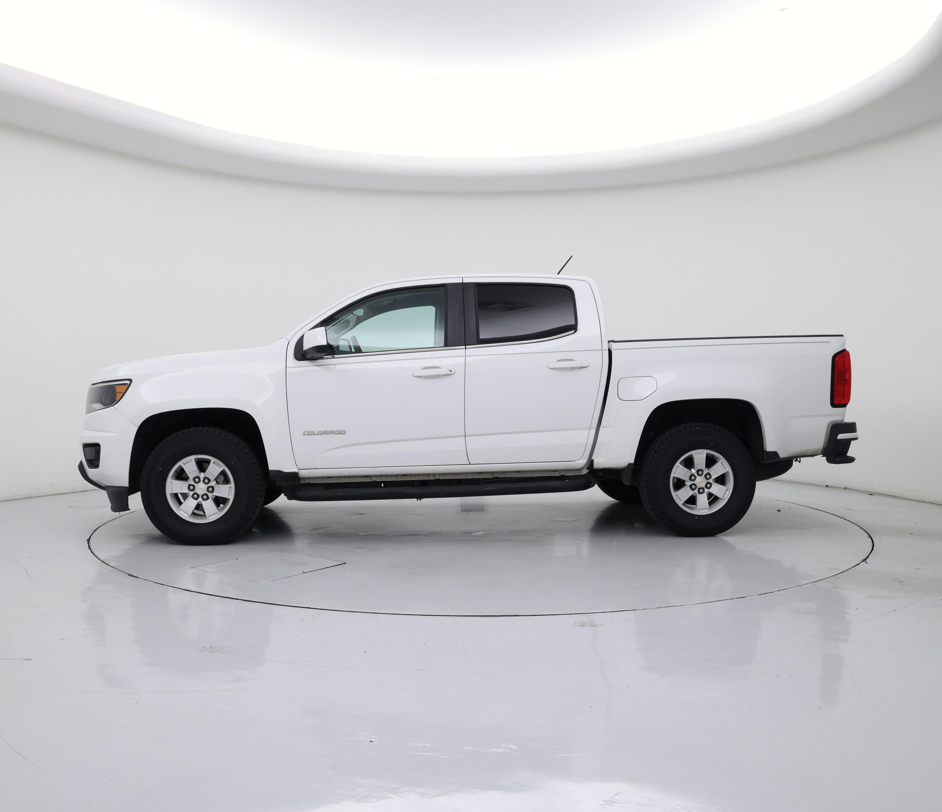 Thumbnail: 2018 Chevrolet Colorado - 3