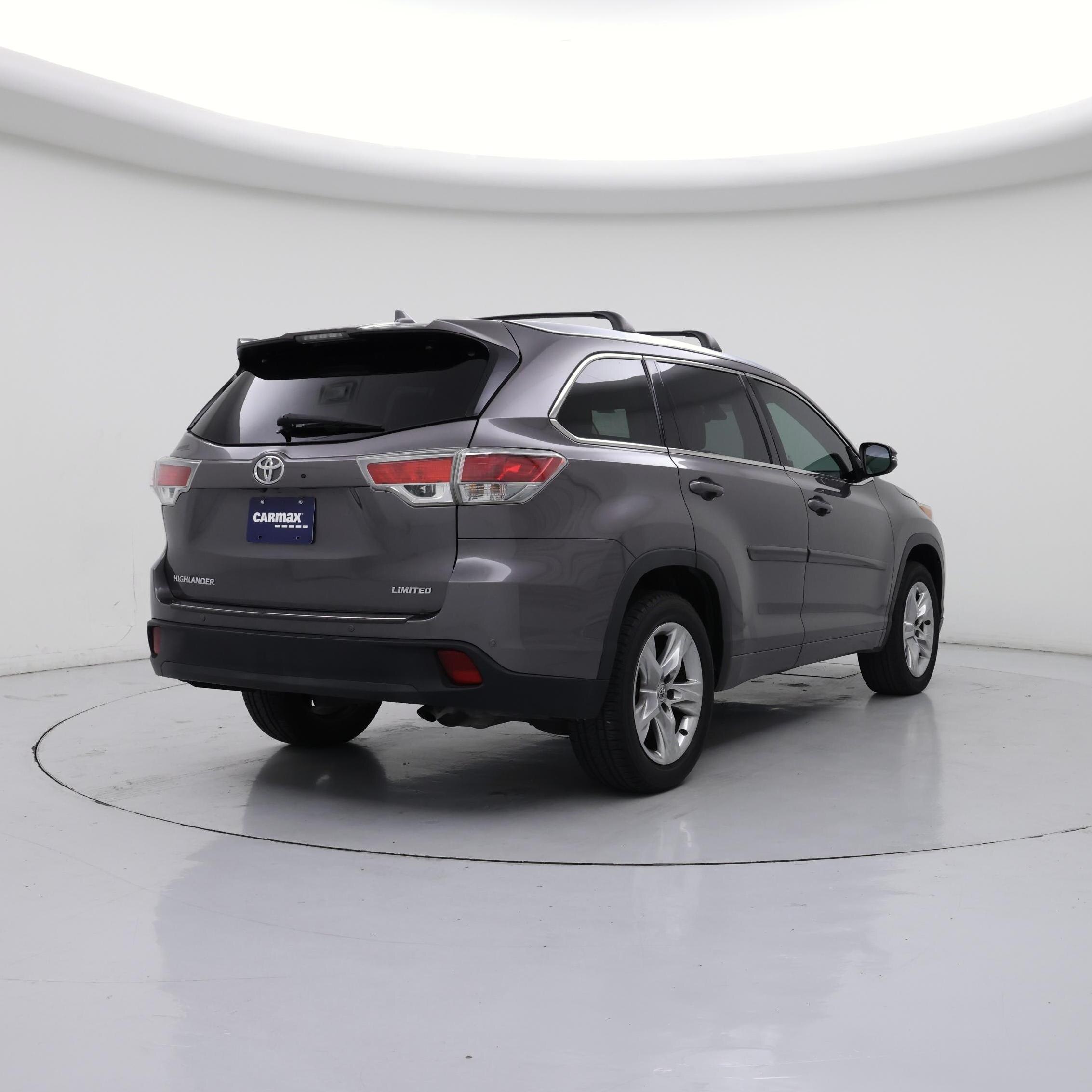 Thumbnail: 2015 Toyota Highlander - 8