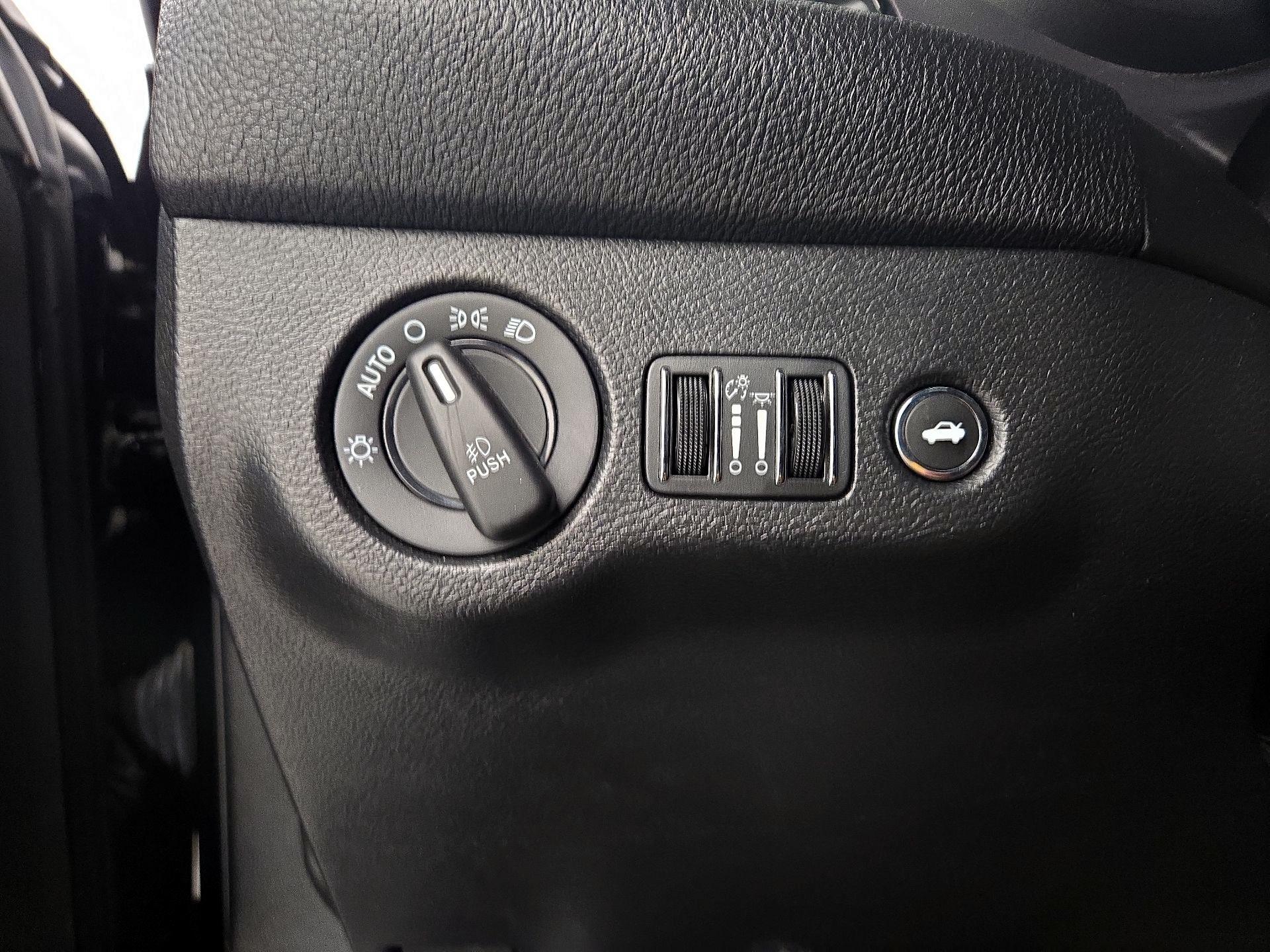 Thumbnail: 2021 Dodge Challenger - 13