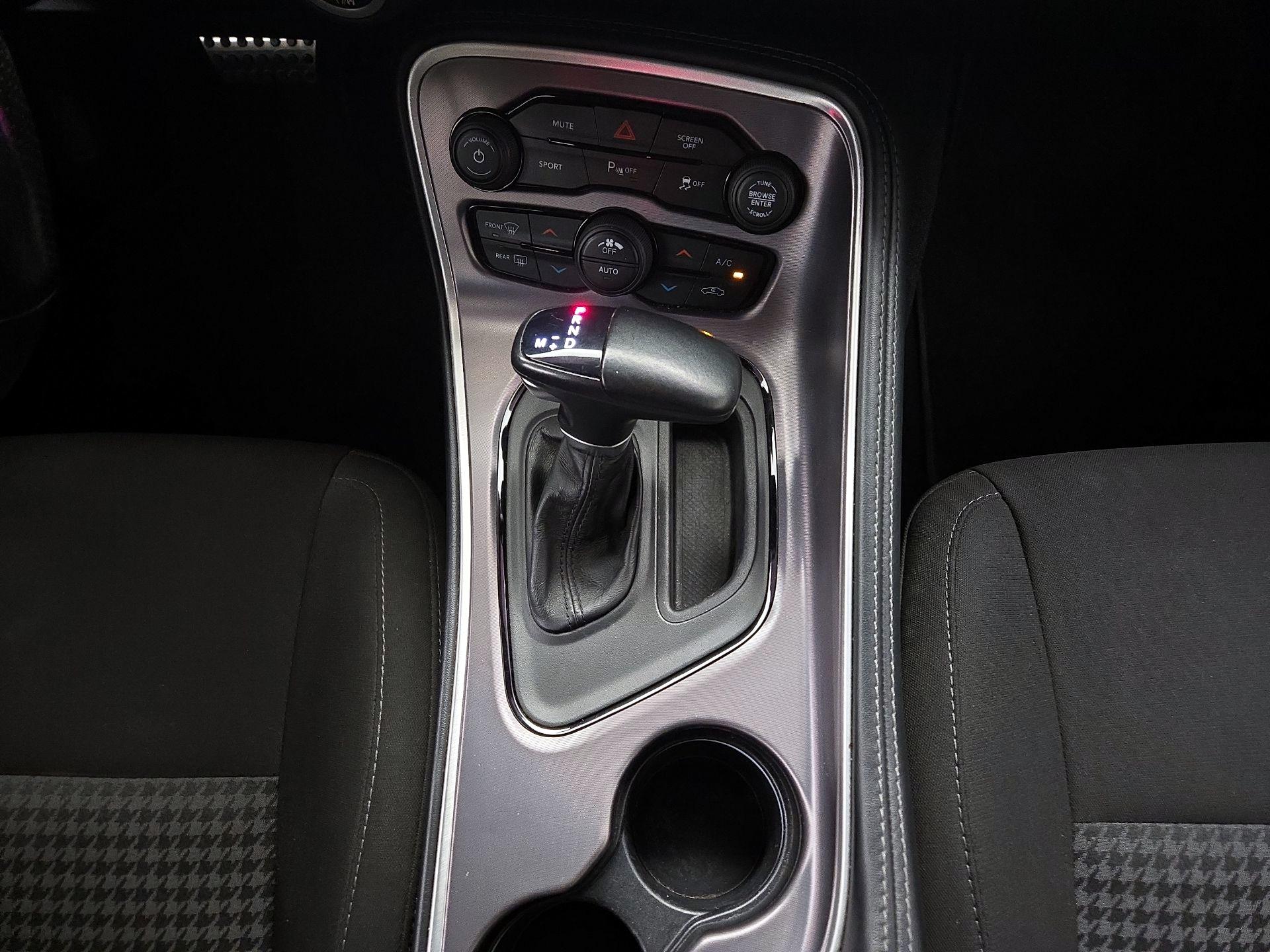 Thumbnail: 2021 Dodge Challenger - 17