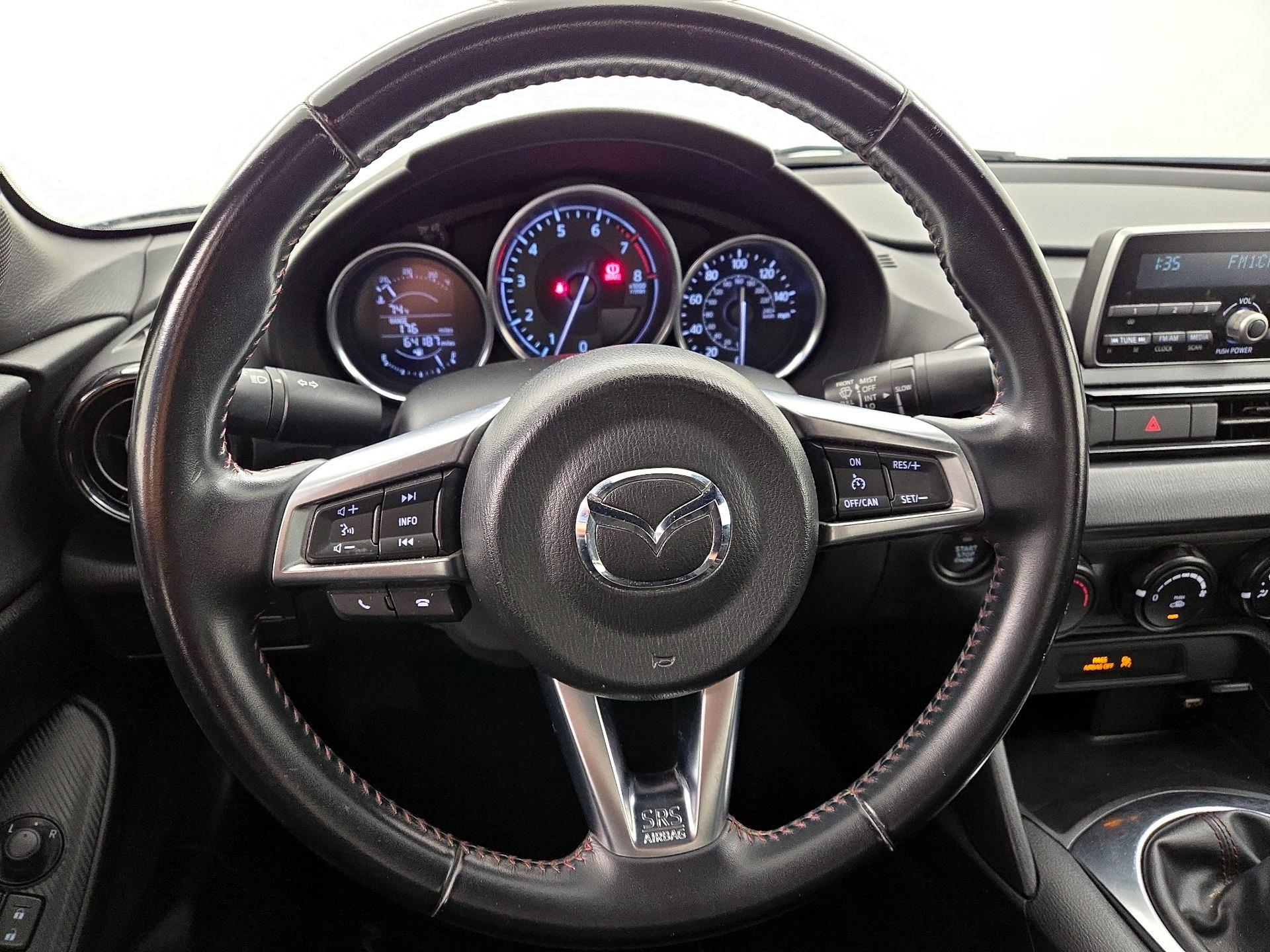 Thumbnail: 2016 Mazda MX-5 Miata - 10