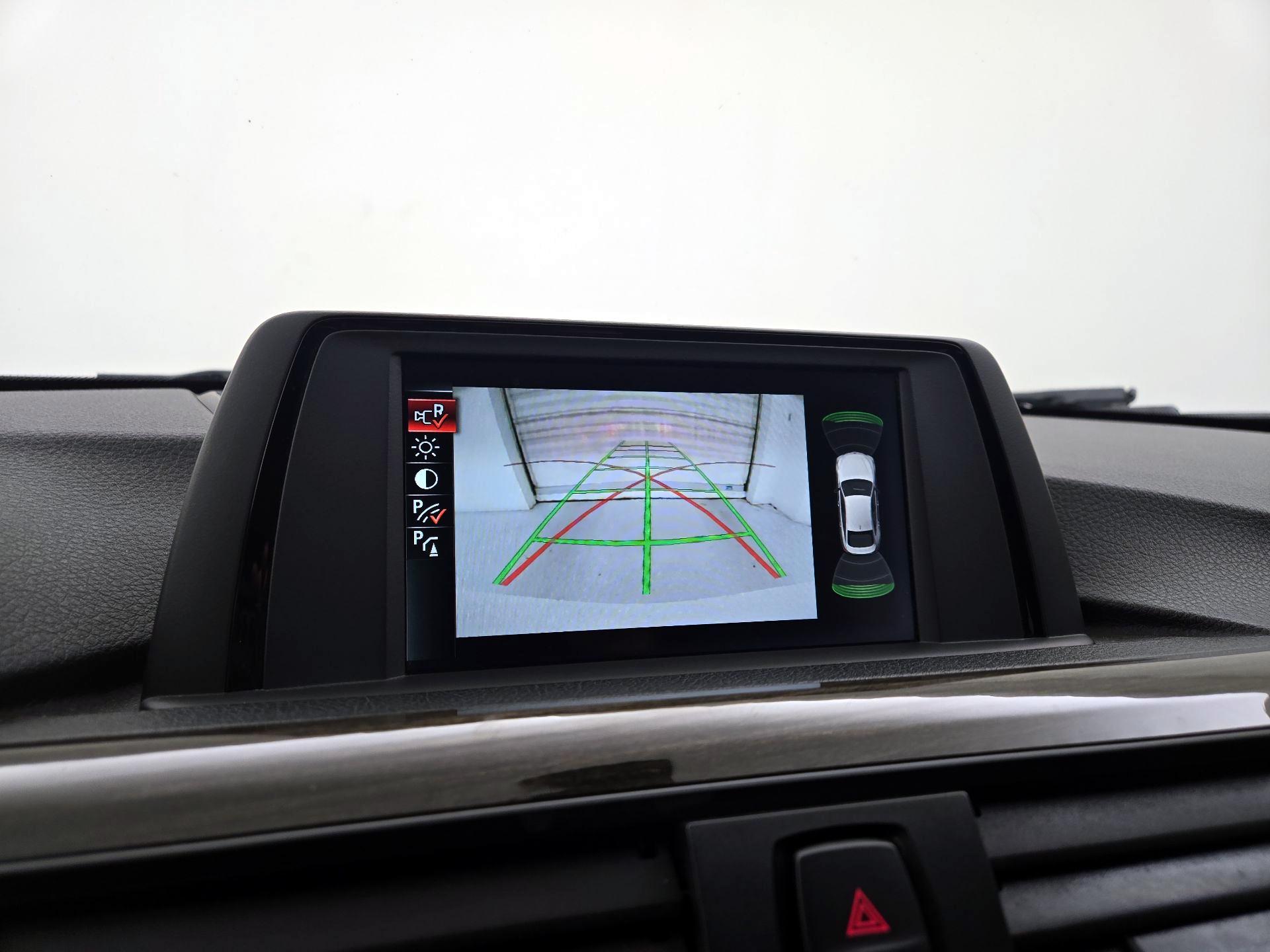 Thumbnail: 2016 BMW 4 Series - 14