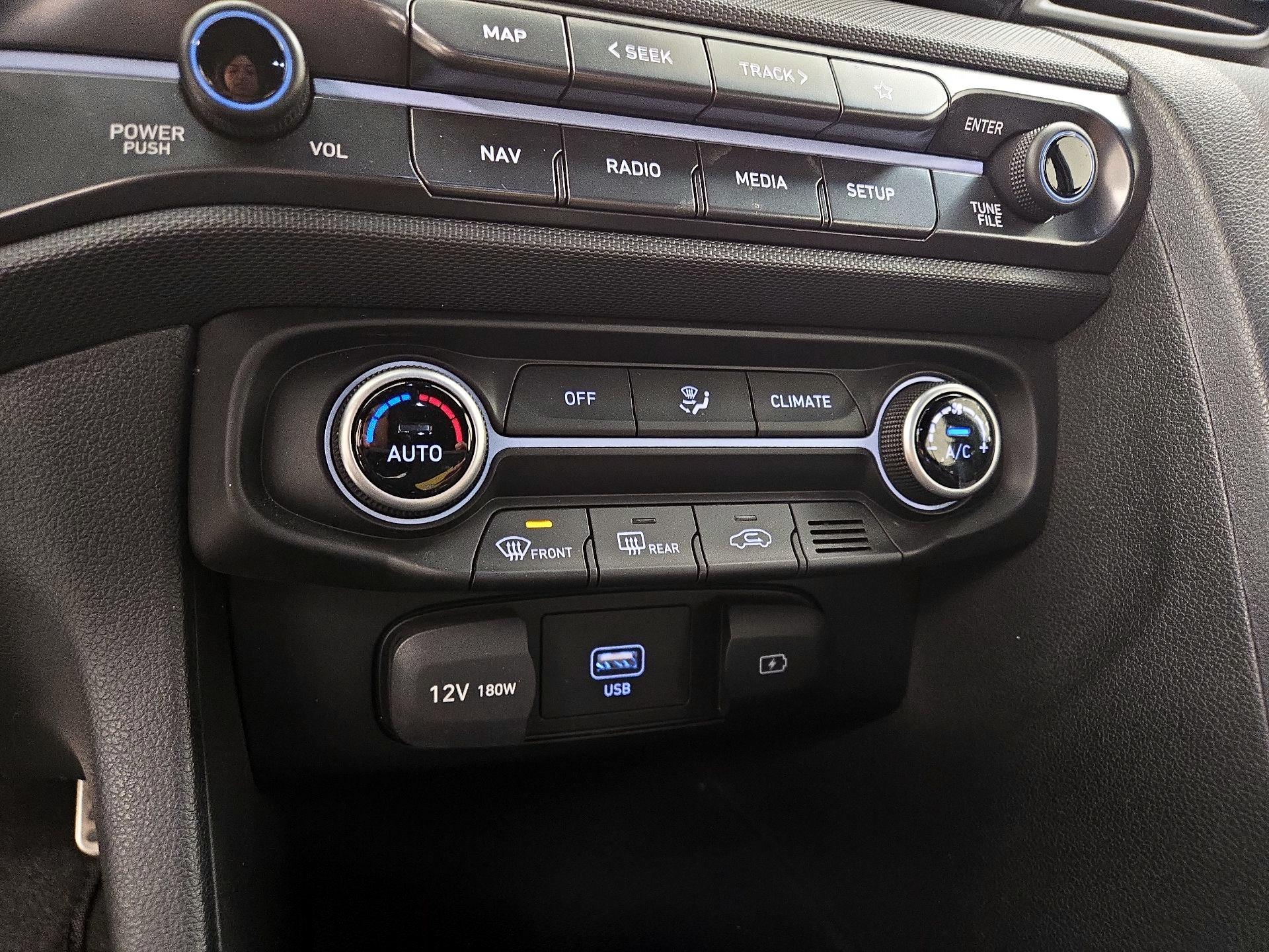 Thumbnail: 2022 Hyundai Veloster - 15