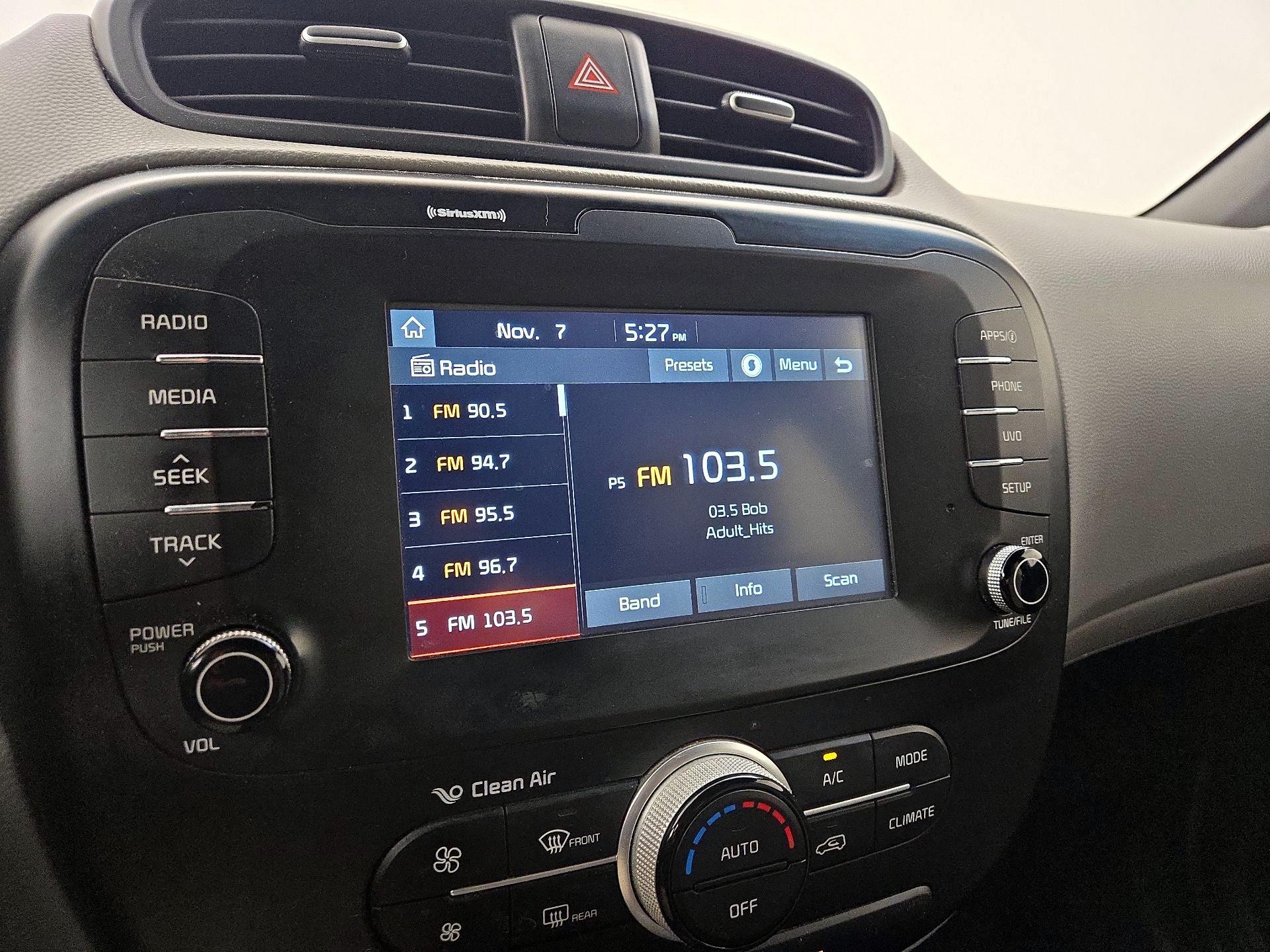 Thumbnail: 2018 Kia Soul - 15