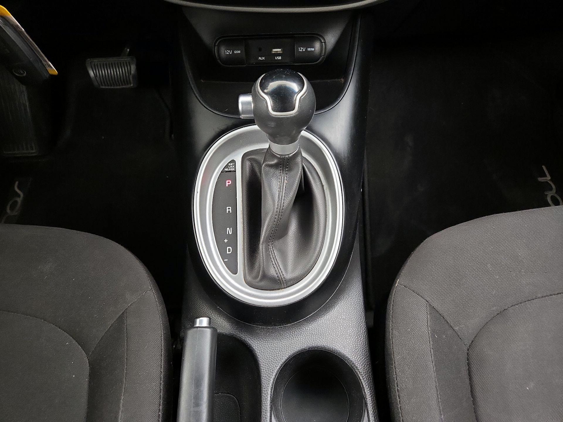 Thumbnail: 2018 Kia Soul - 17