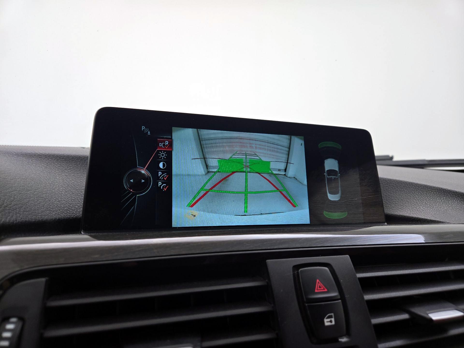 Thumbnail: 2016 BMW 4 Series - 15